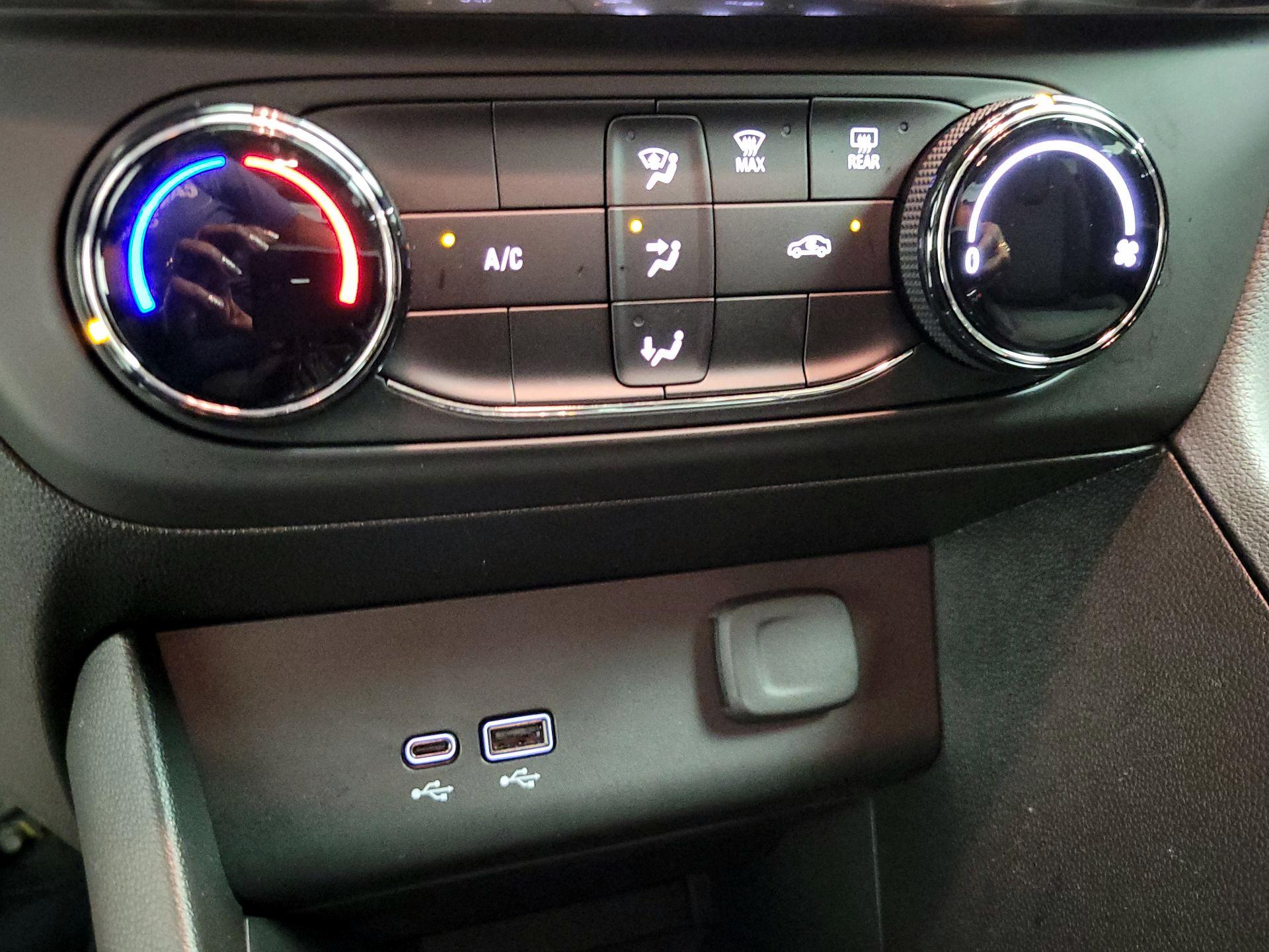 Thumbnail: 2024 Buick Encore GX - 16