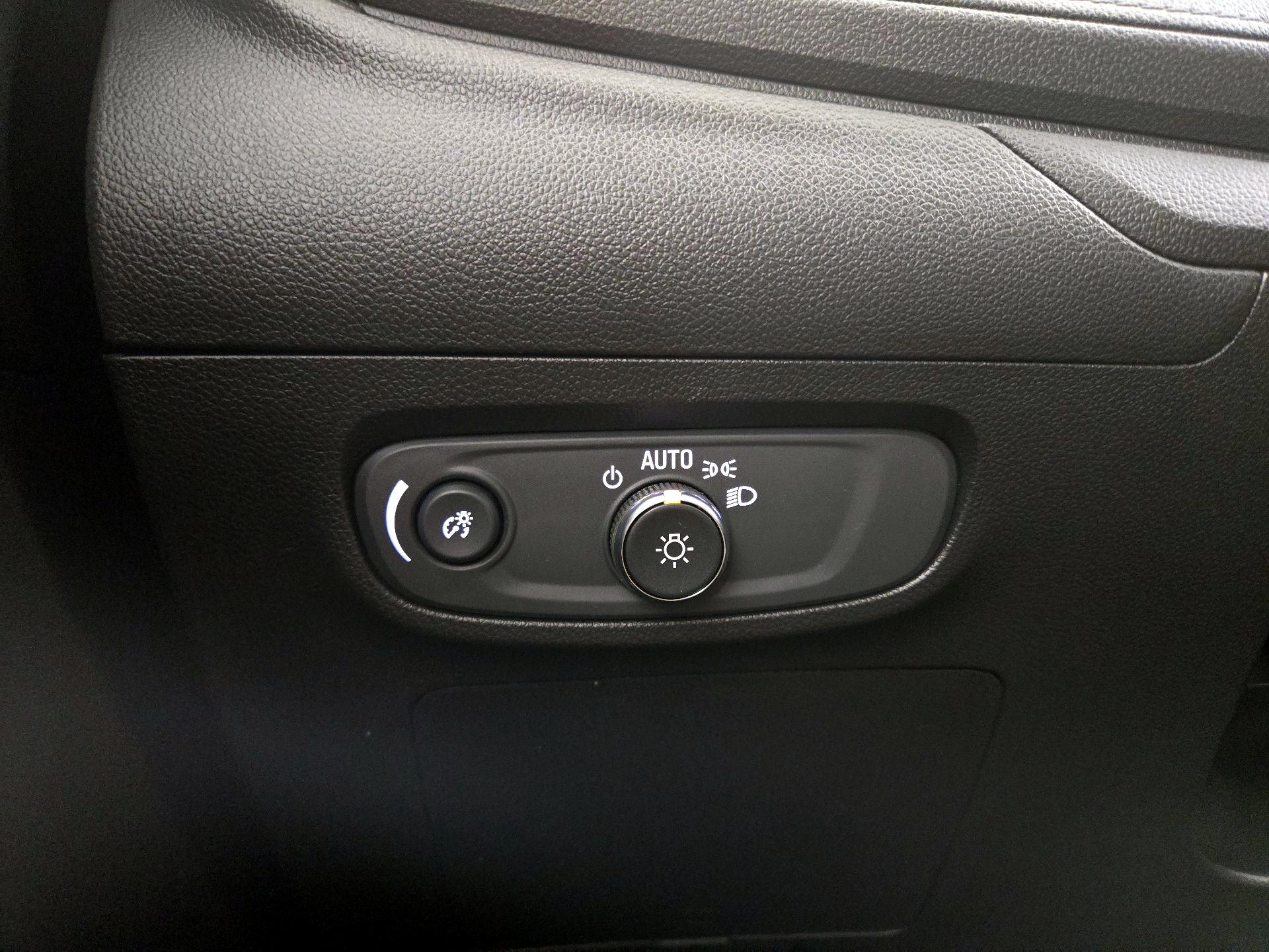 Thumbnail: 2024 Buick Encore GX - 13