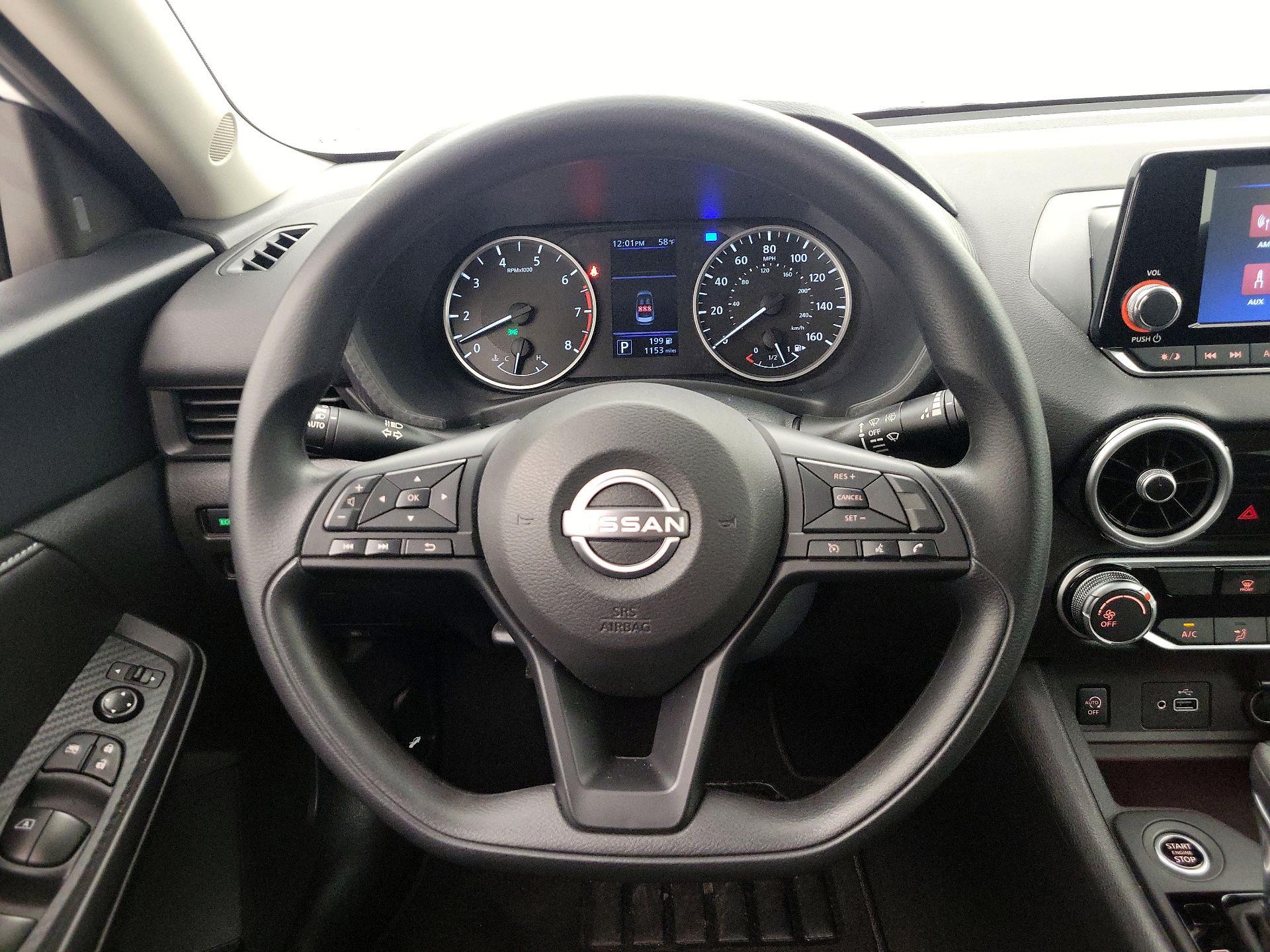 Thumbnail: 2025 Nissan Sentra - 10