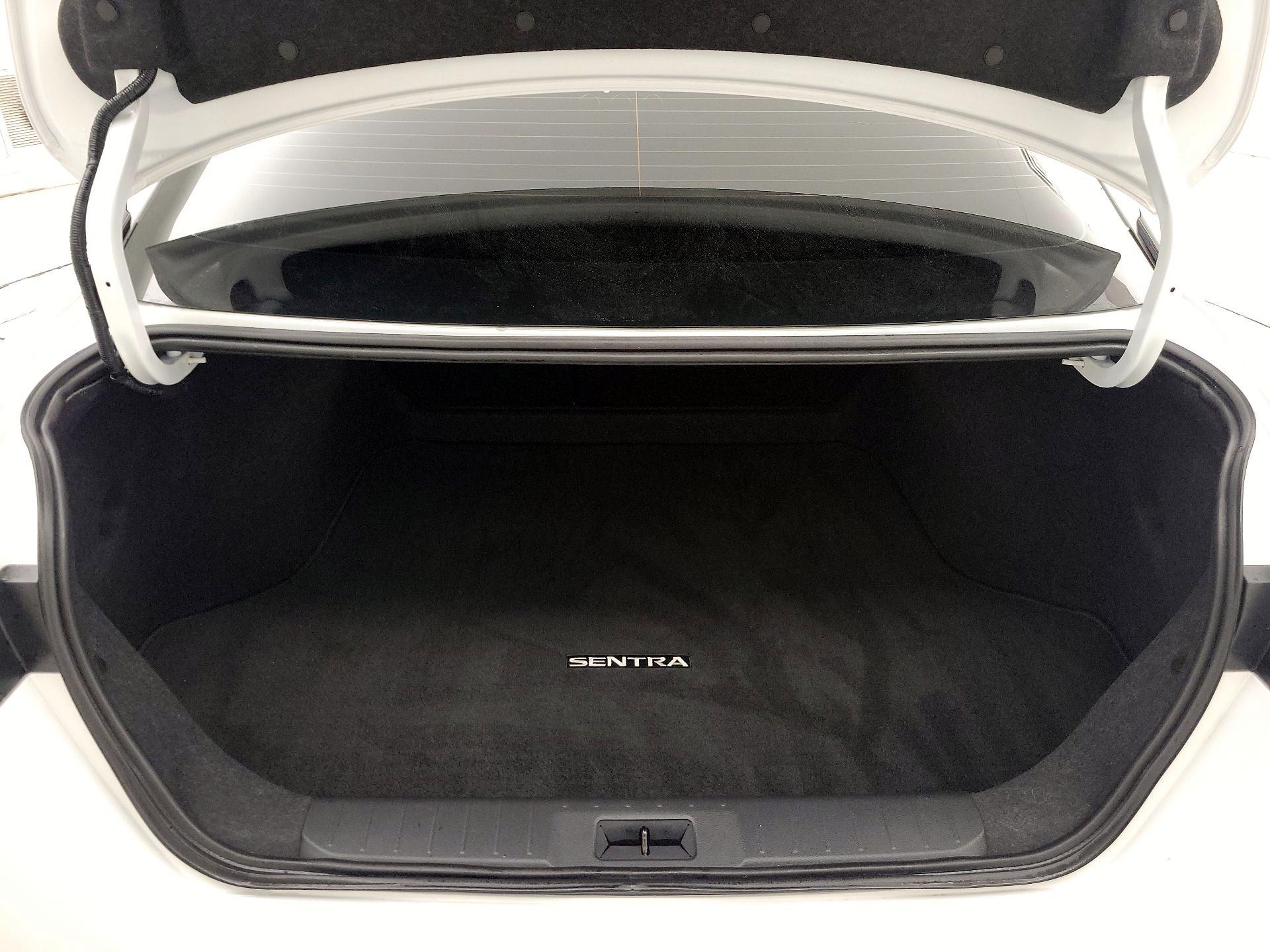 Thumbnail: 2025 Nissan Sentra - 20