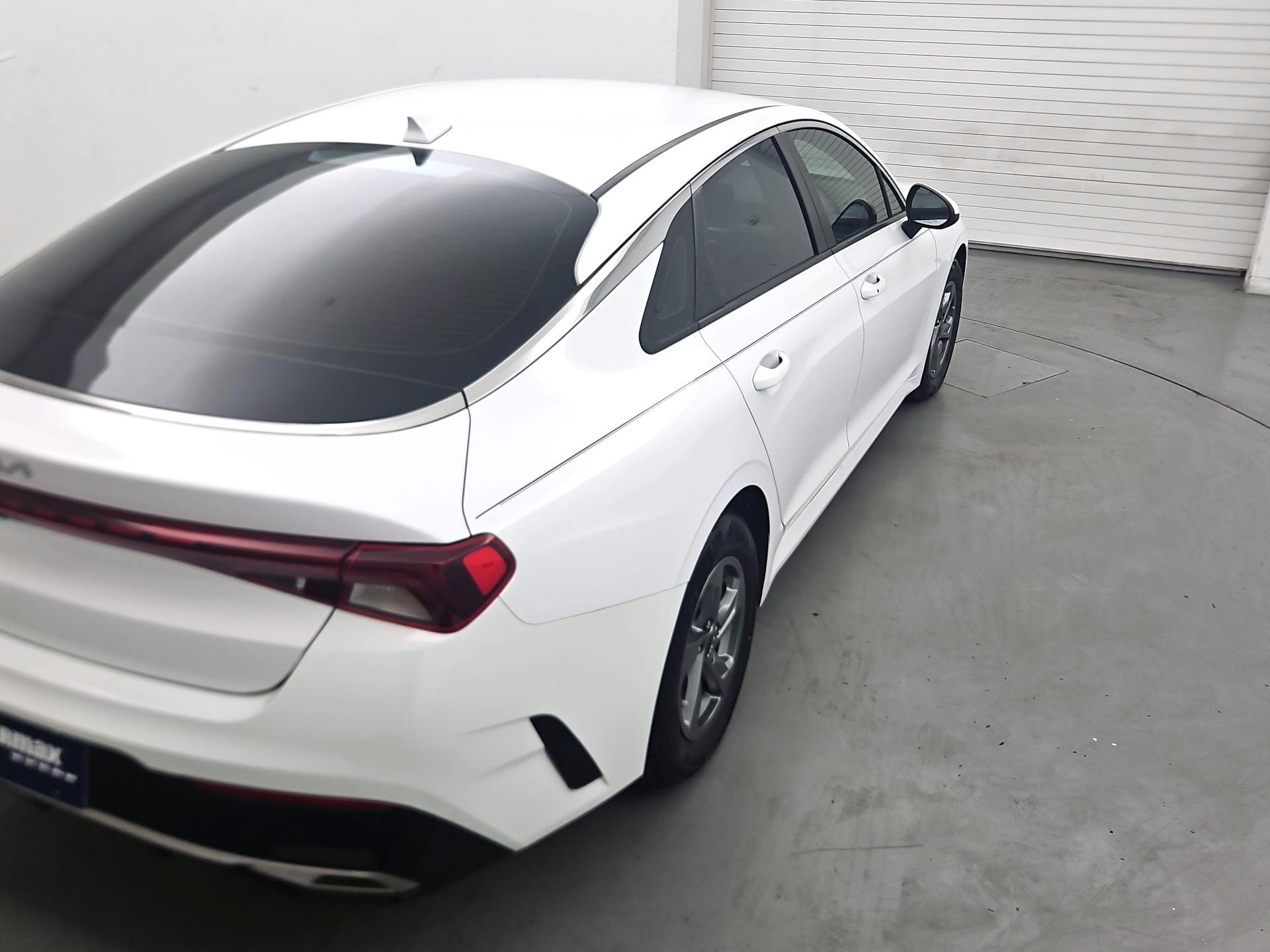 Thumbnail: 2022 Kia K5 - 5