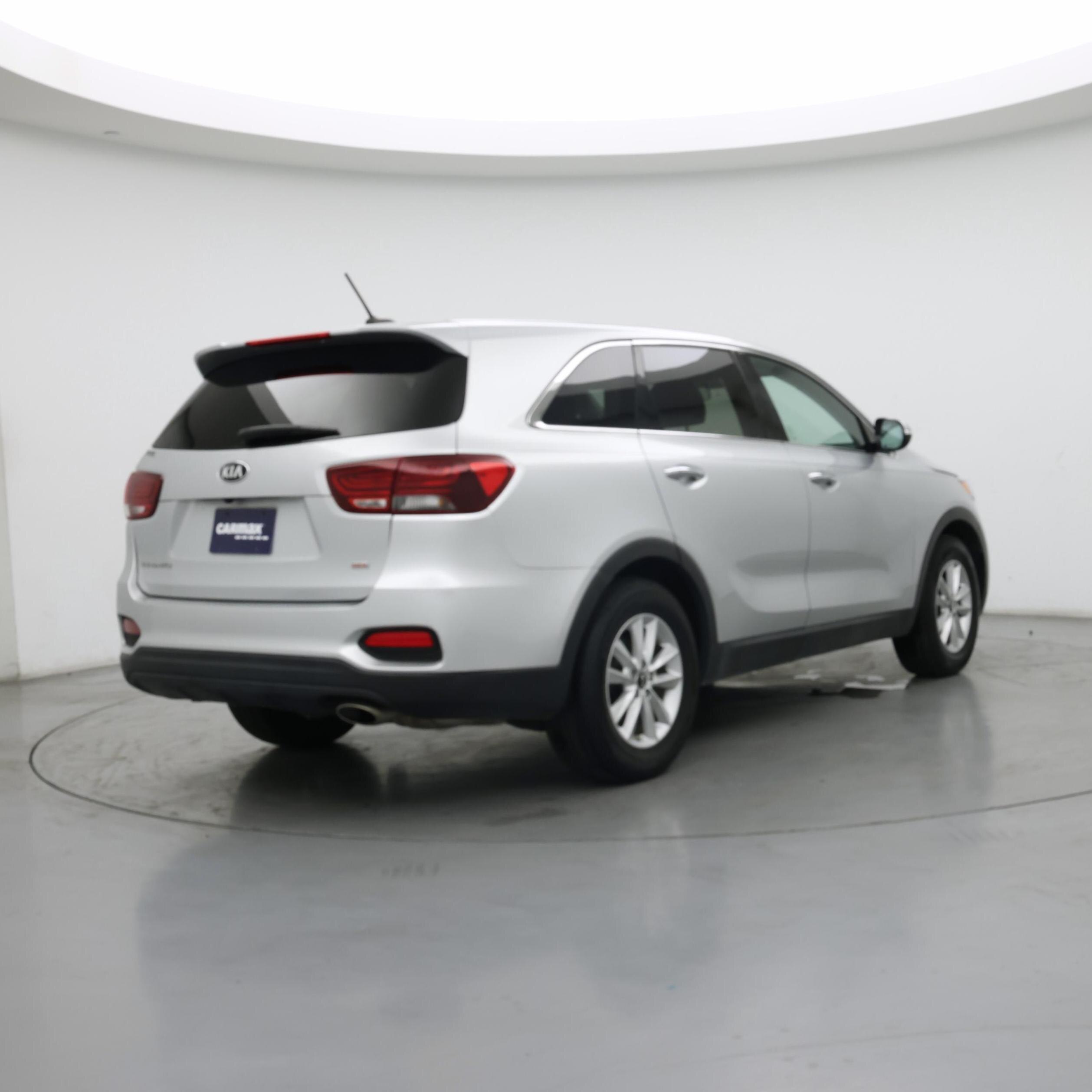 Thumbnail: 2020 Kia Sorento - 8