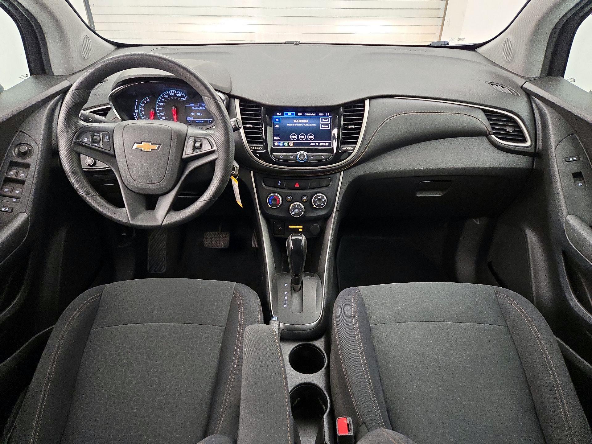 Thumbnail: 2020 Chevrolet Trax - 9