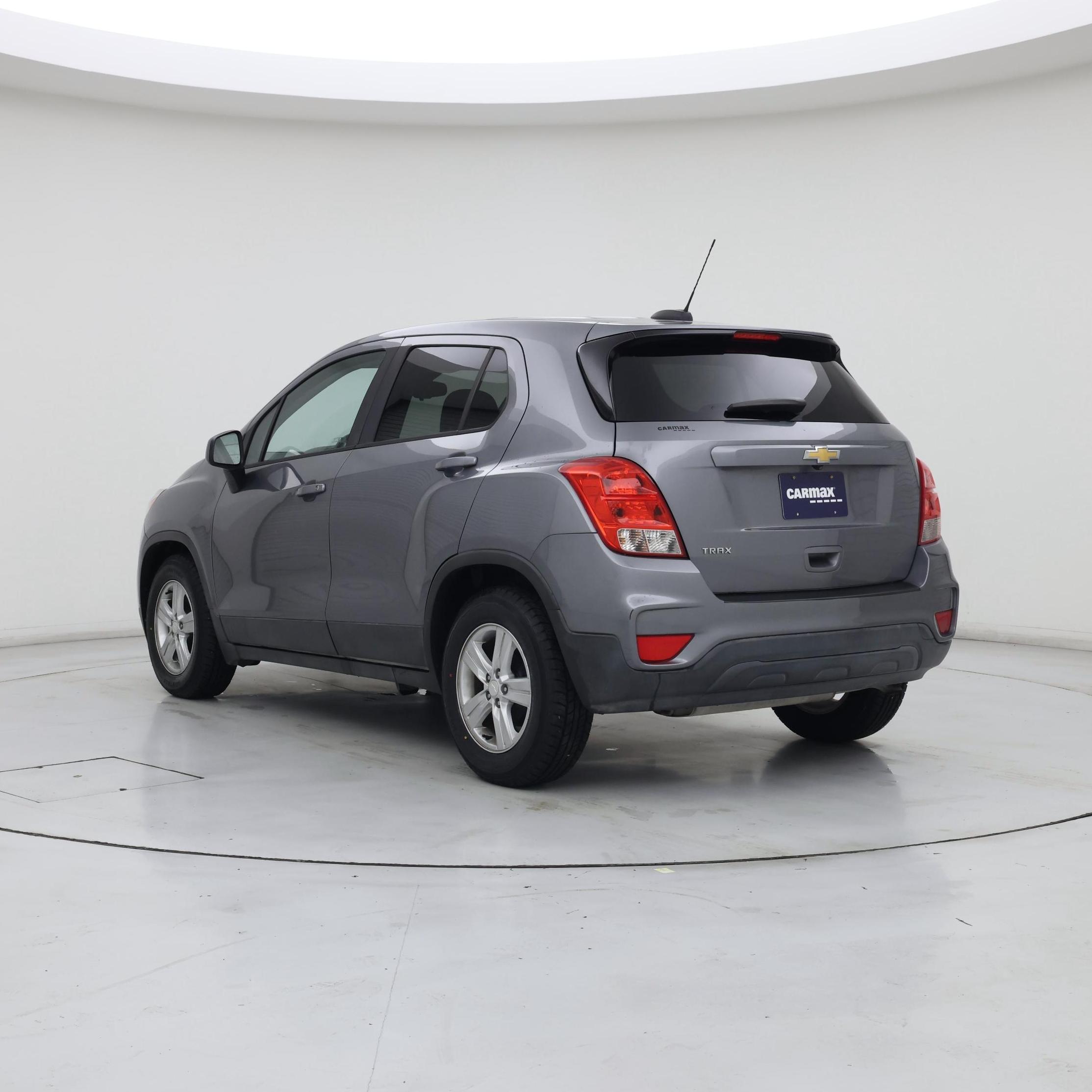 Thumbnail: 2020 Chevrolet Trax - 2