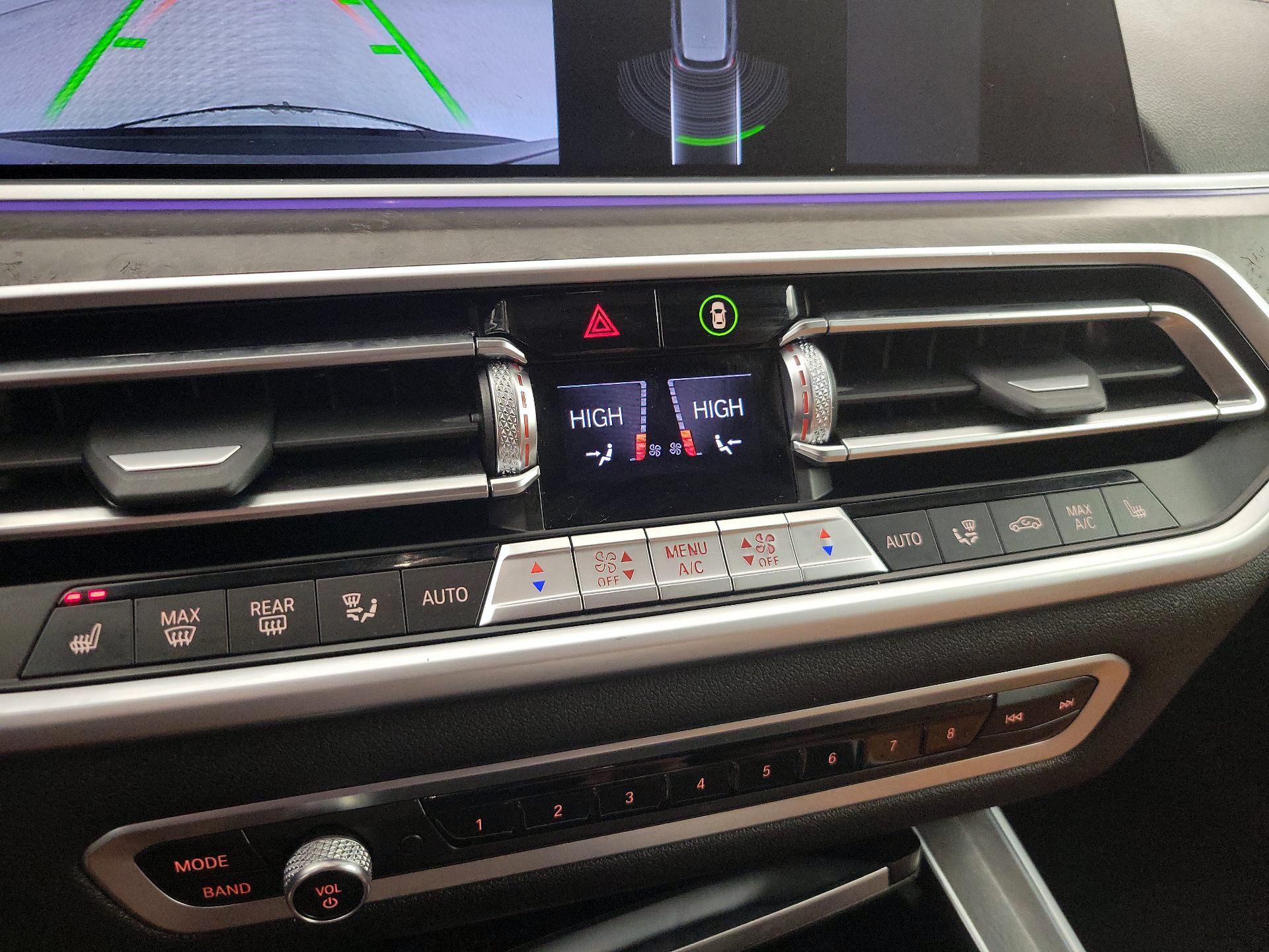 Thumbnail: 2022 BMW X5 - 17