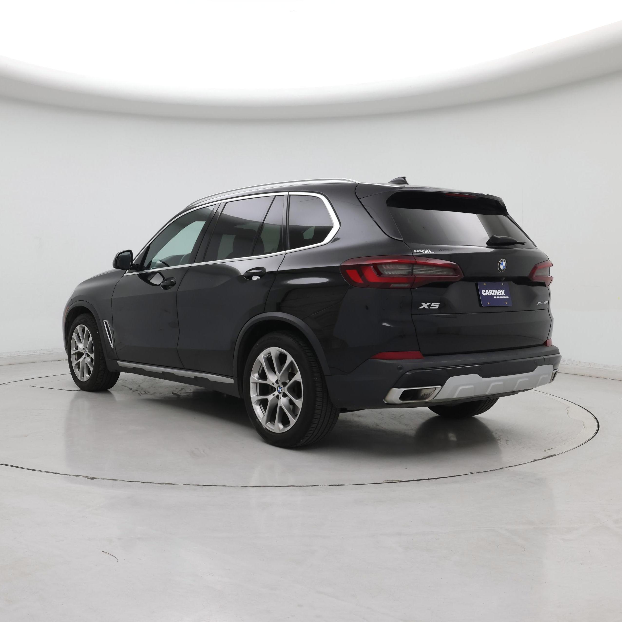 Thumbnail: 2022 BMW X5 - 2