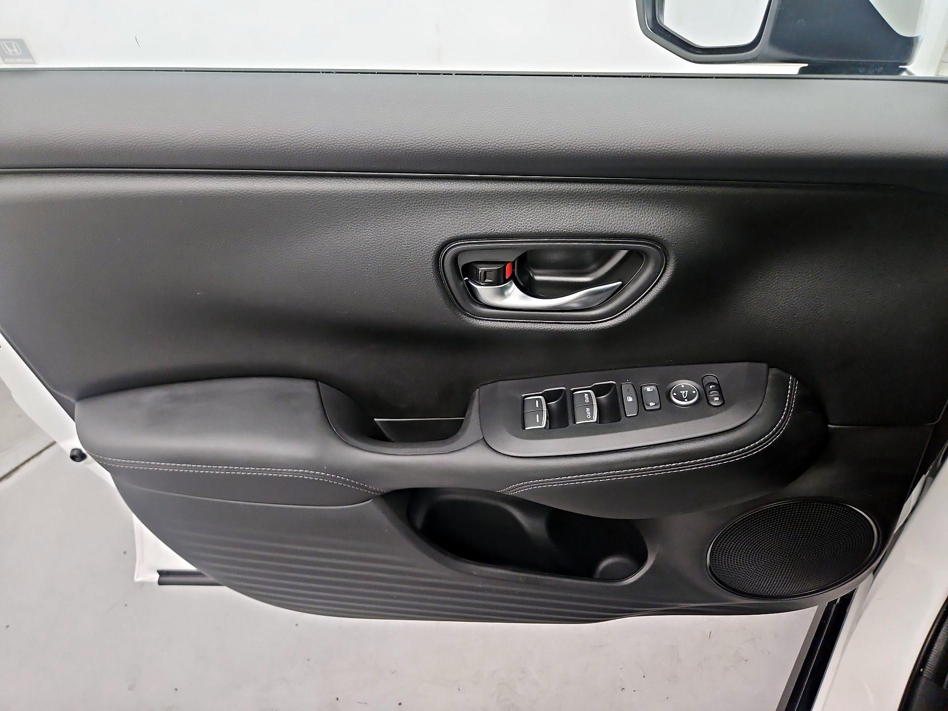 Thumbnail: 2026 Honda HR-V - 10