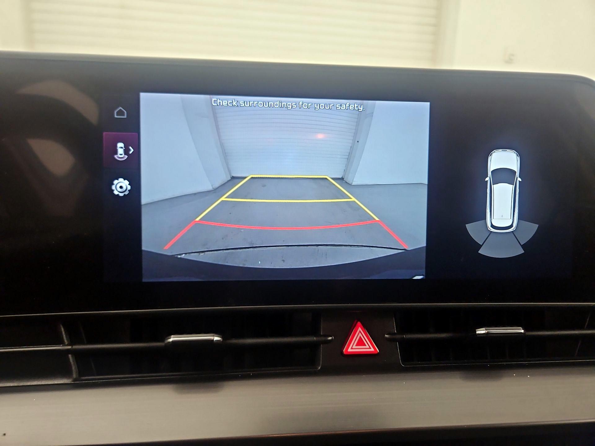 Thumbnail: 2023 Kia Sportage - 14