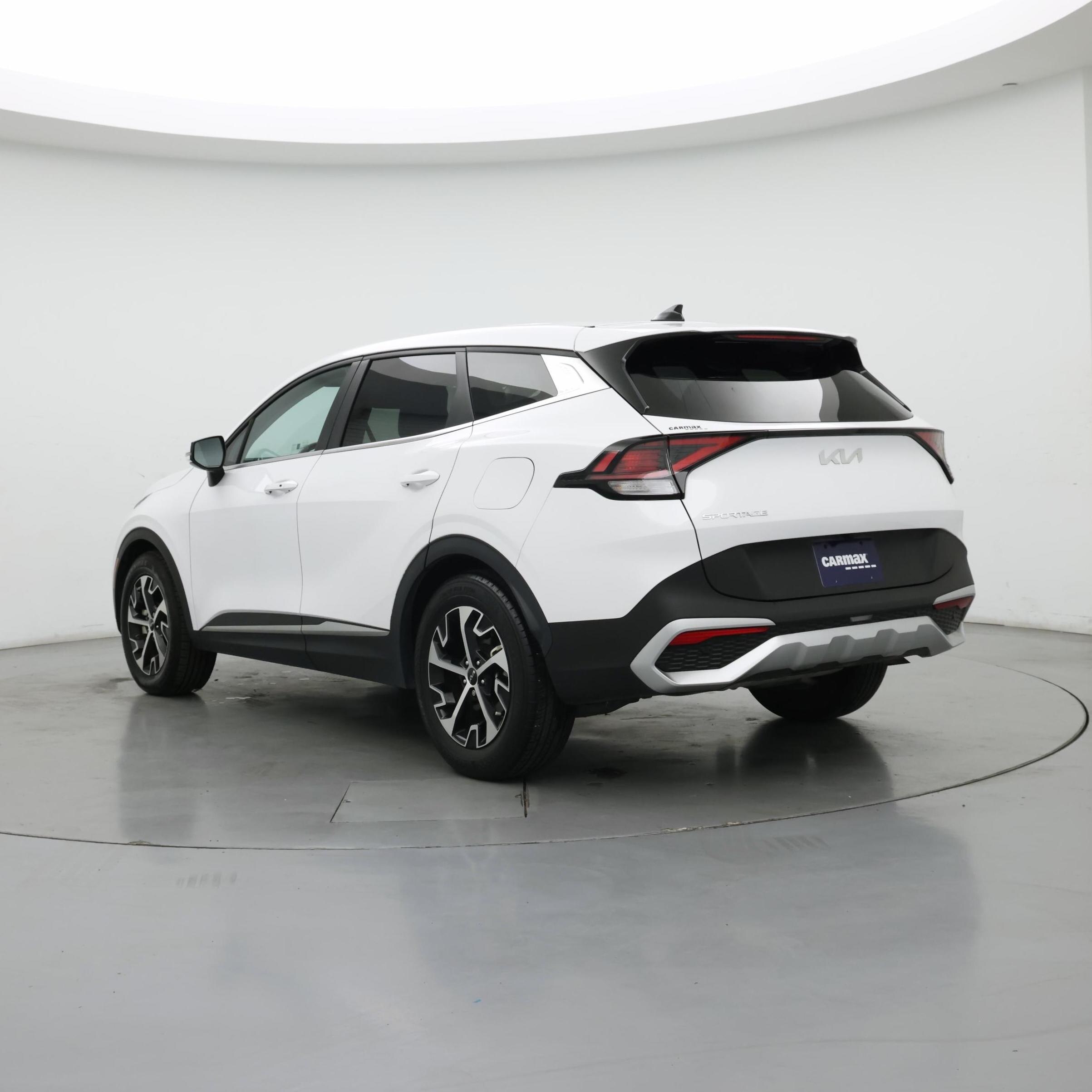 Thumbnail: 2023 Kia Sportage - 2