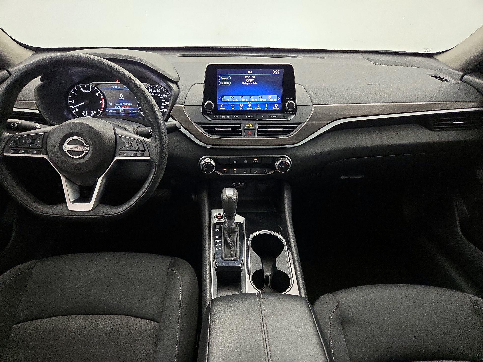 Thumbnail: 2024 Nissan Altima - 9