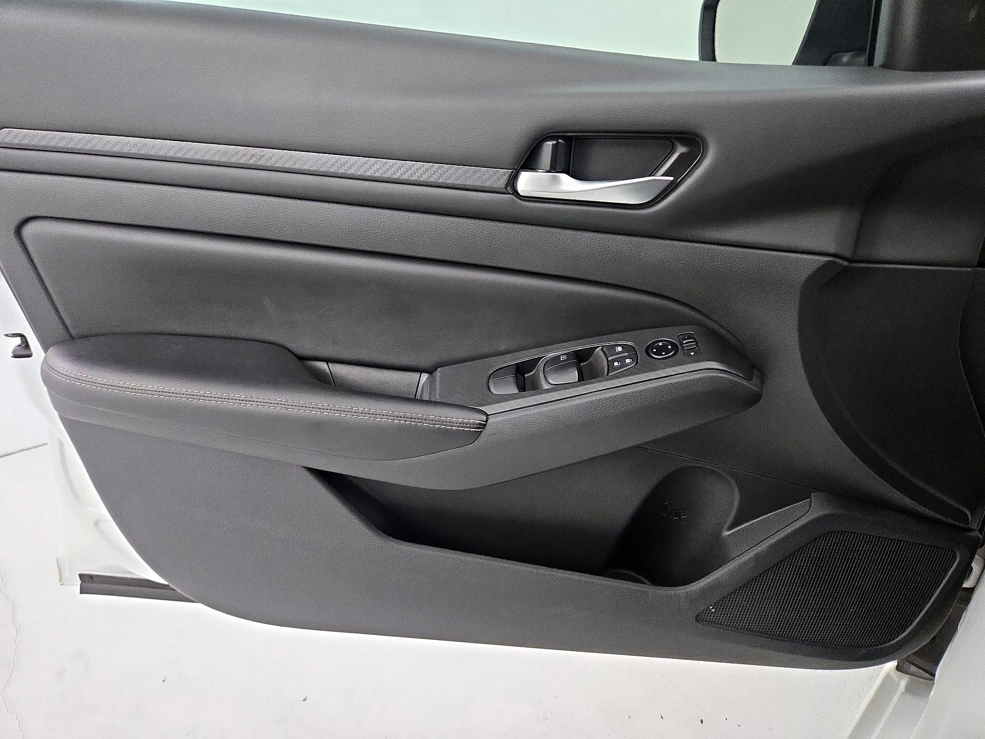 Thumbnail: 2024 Nissan Altima - 12