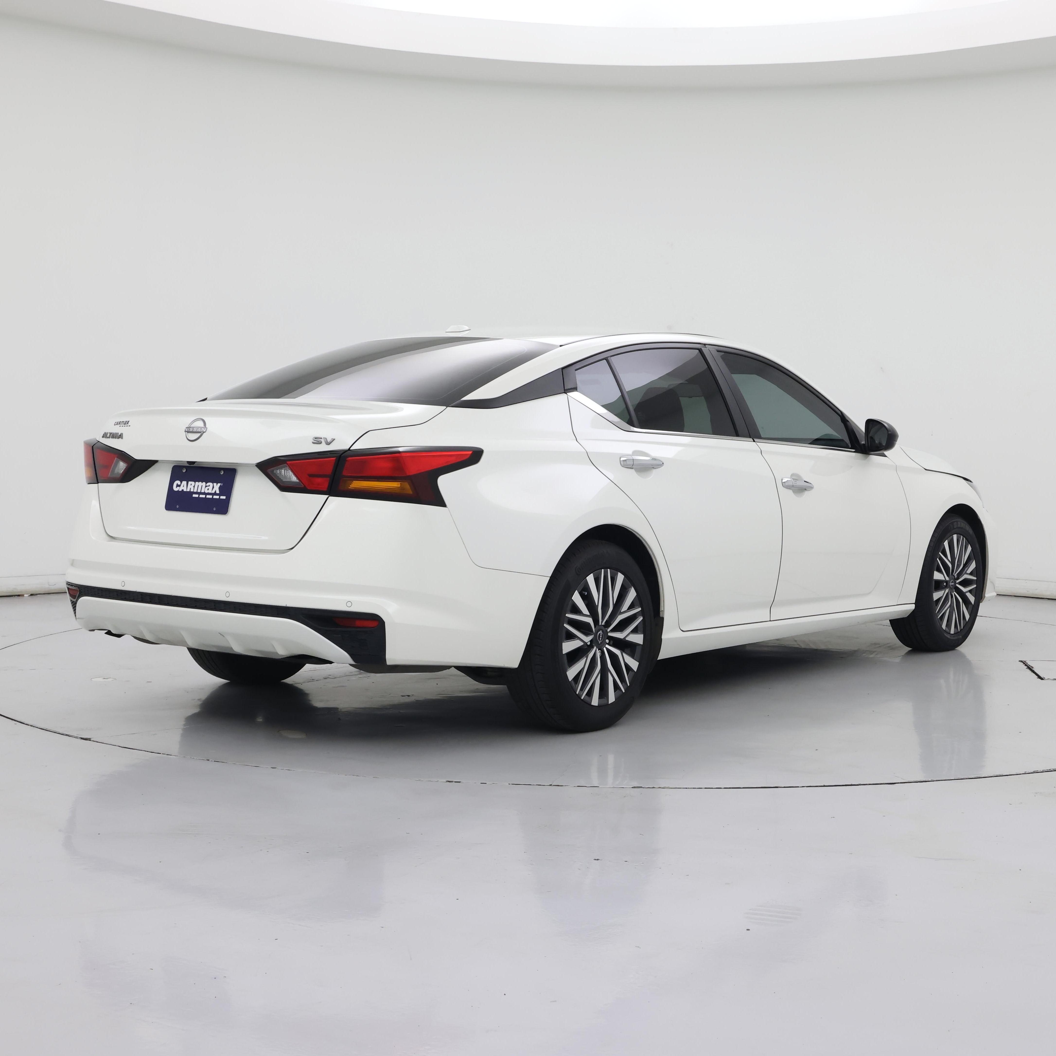 Thumbnail: 2024 Nissan Altima - 8