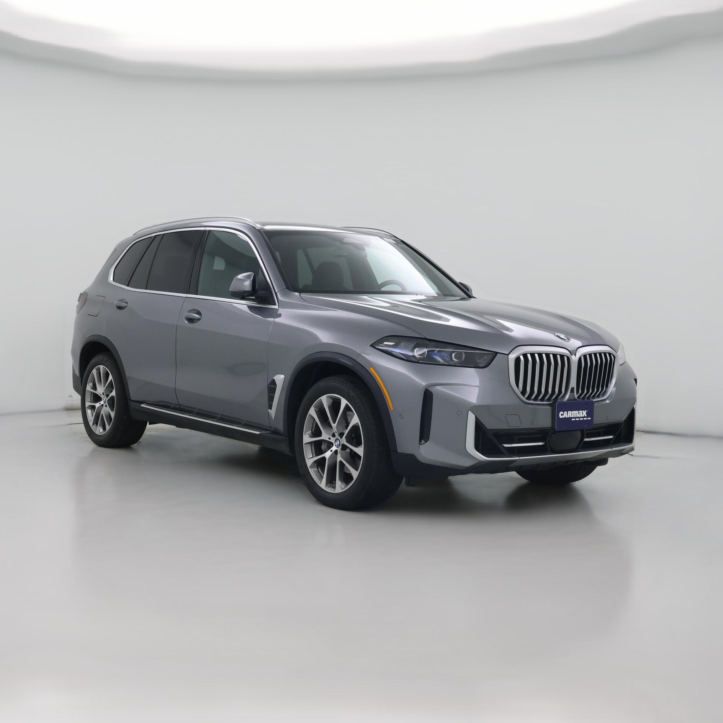 Thumbnail: 2026 BMW X5 - 1