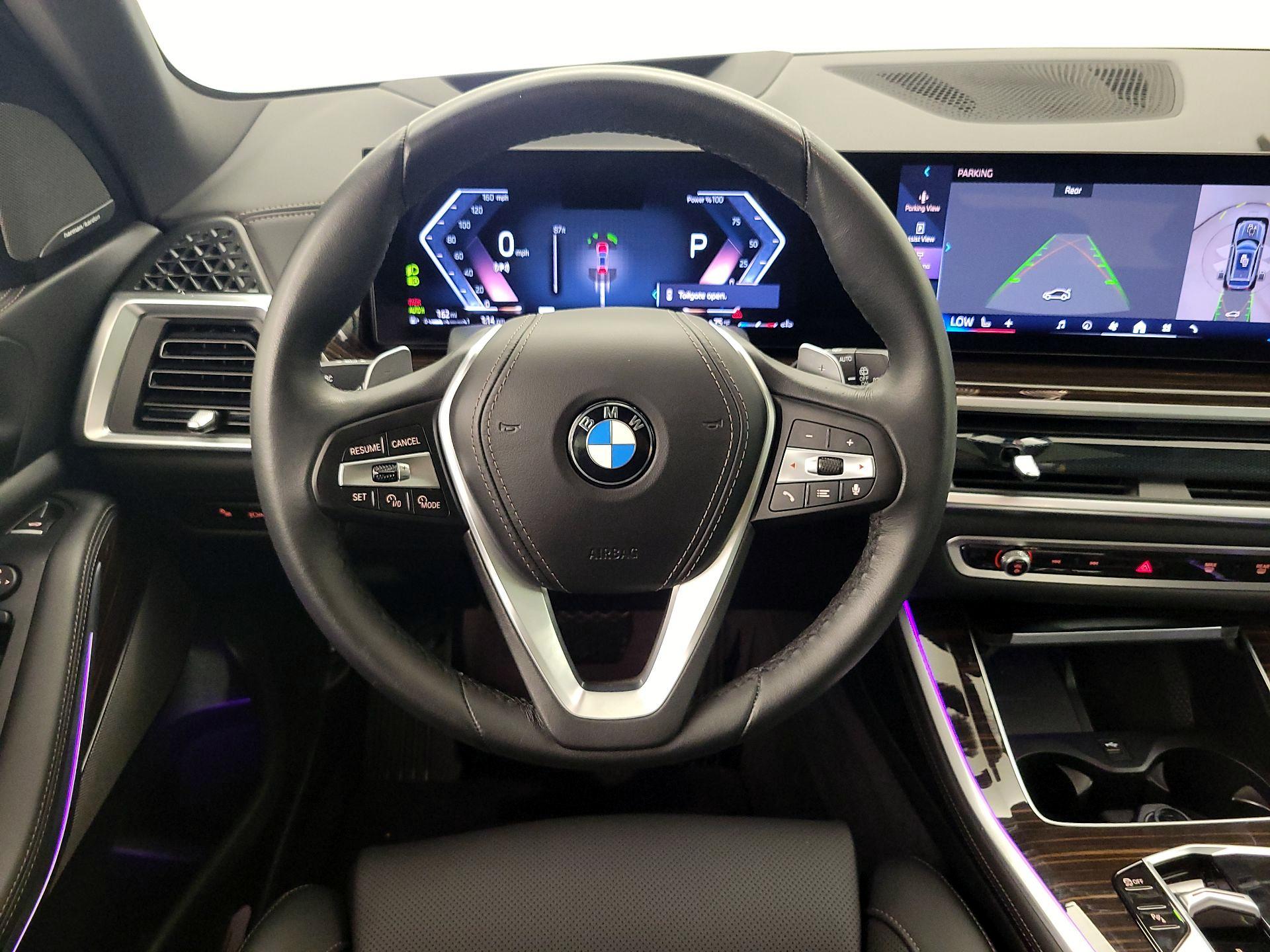 Thumbnail: 2026 BMW X5 - 10