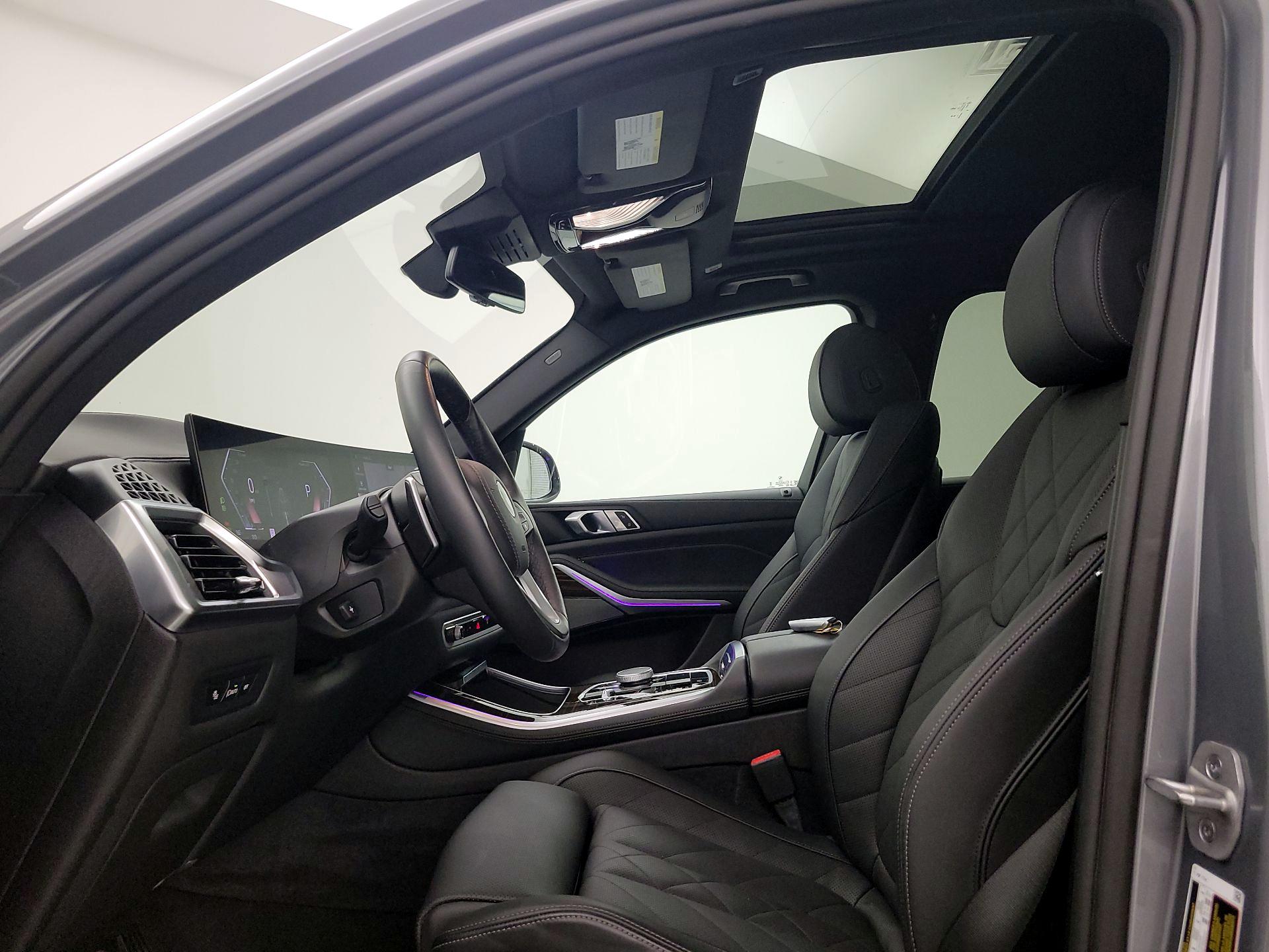 Thumbnail: 2026 BMW X5 - 19