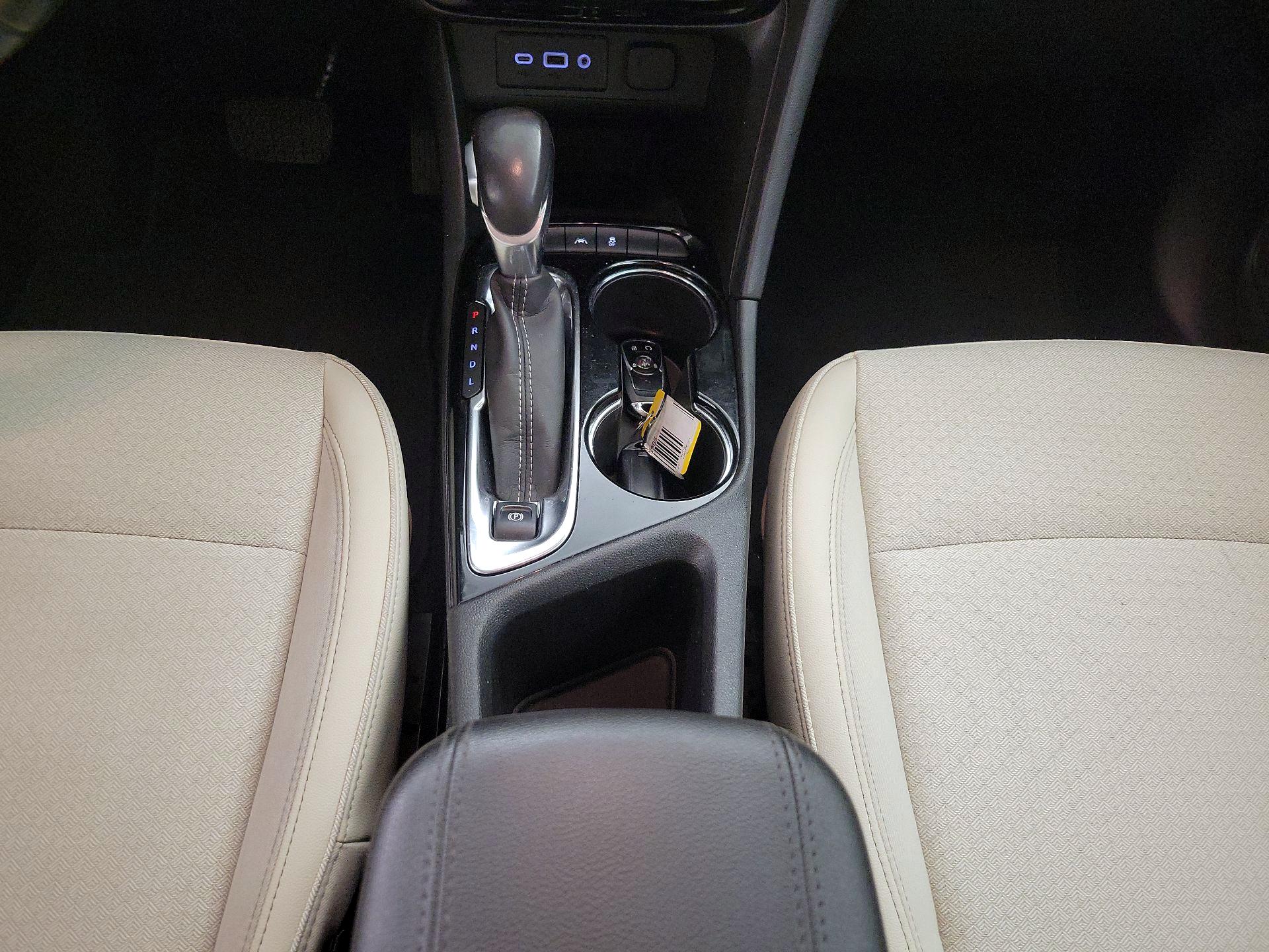 Thumbnail: 2020 Buick Encore GX - 17