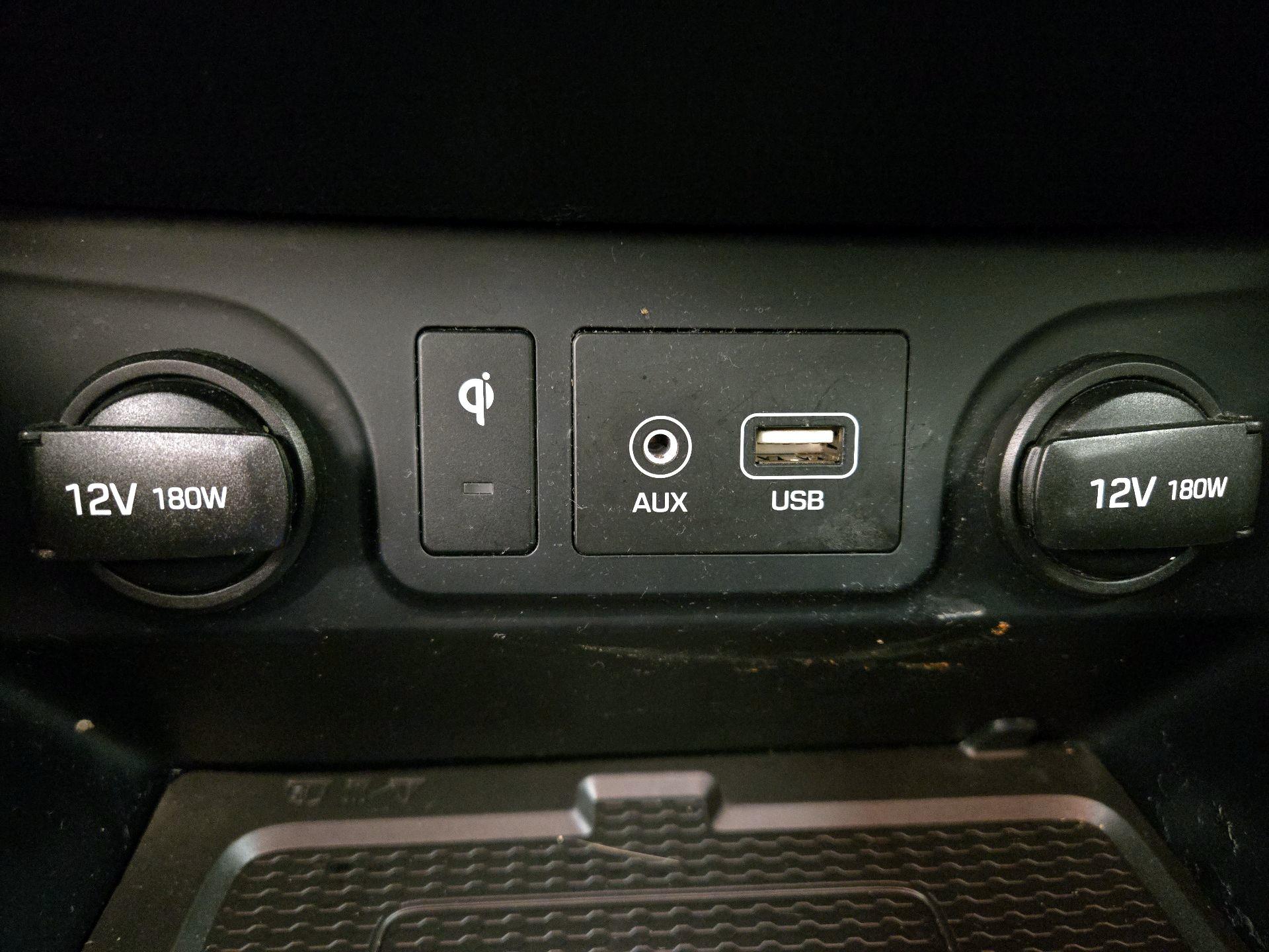 Thumbnail: 2020 Hyundai Tucson - 18