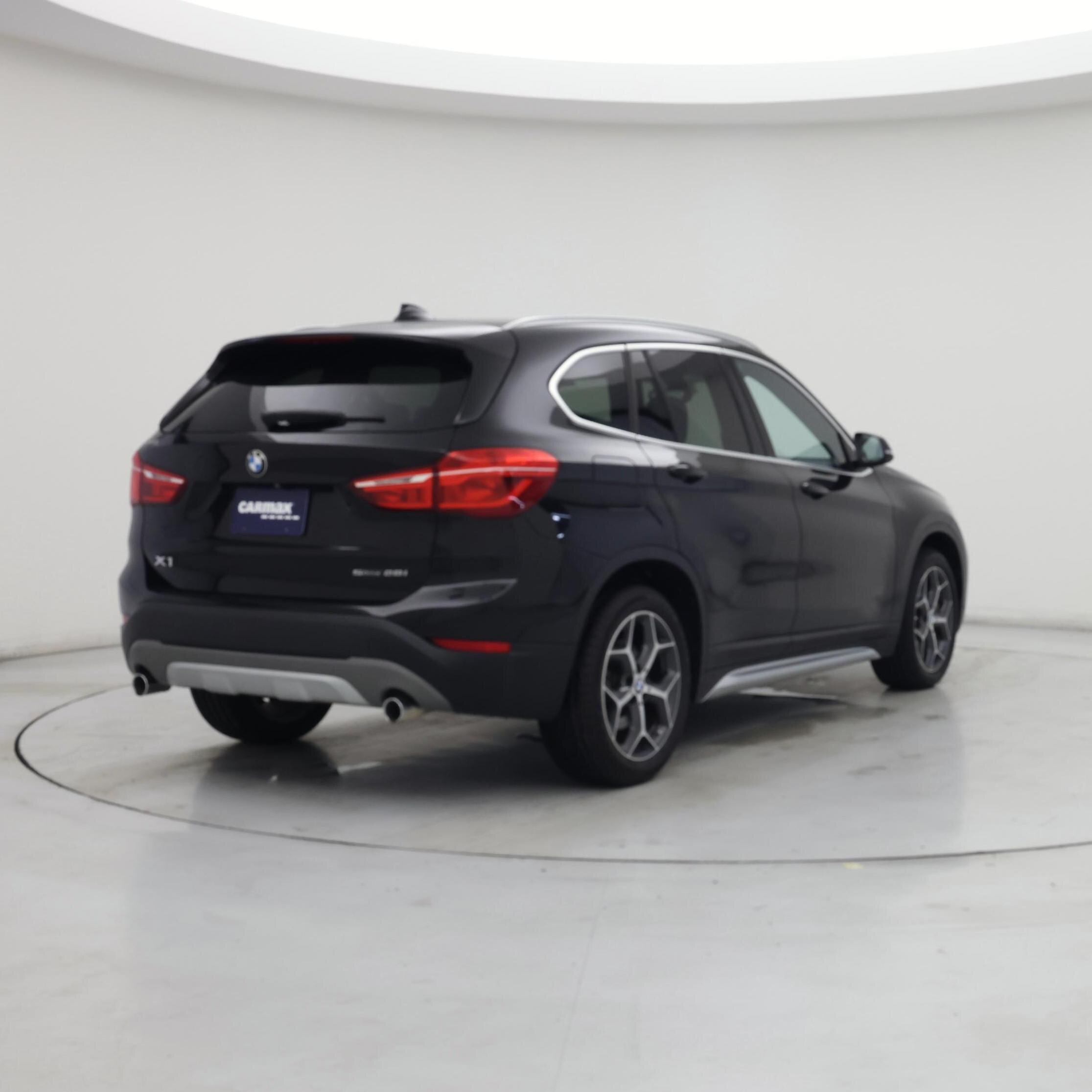 Thumbnail: 2018 BMW X1 - 8