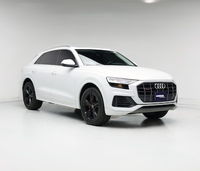 2022 Audi Q8 Premium