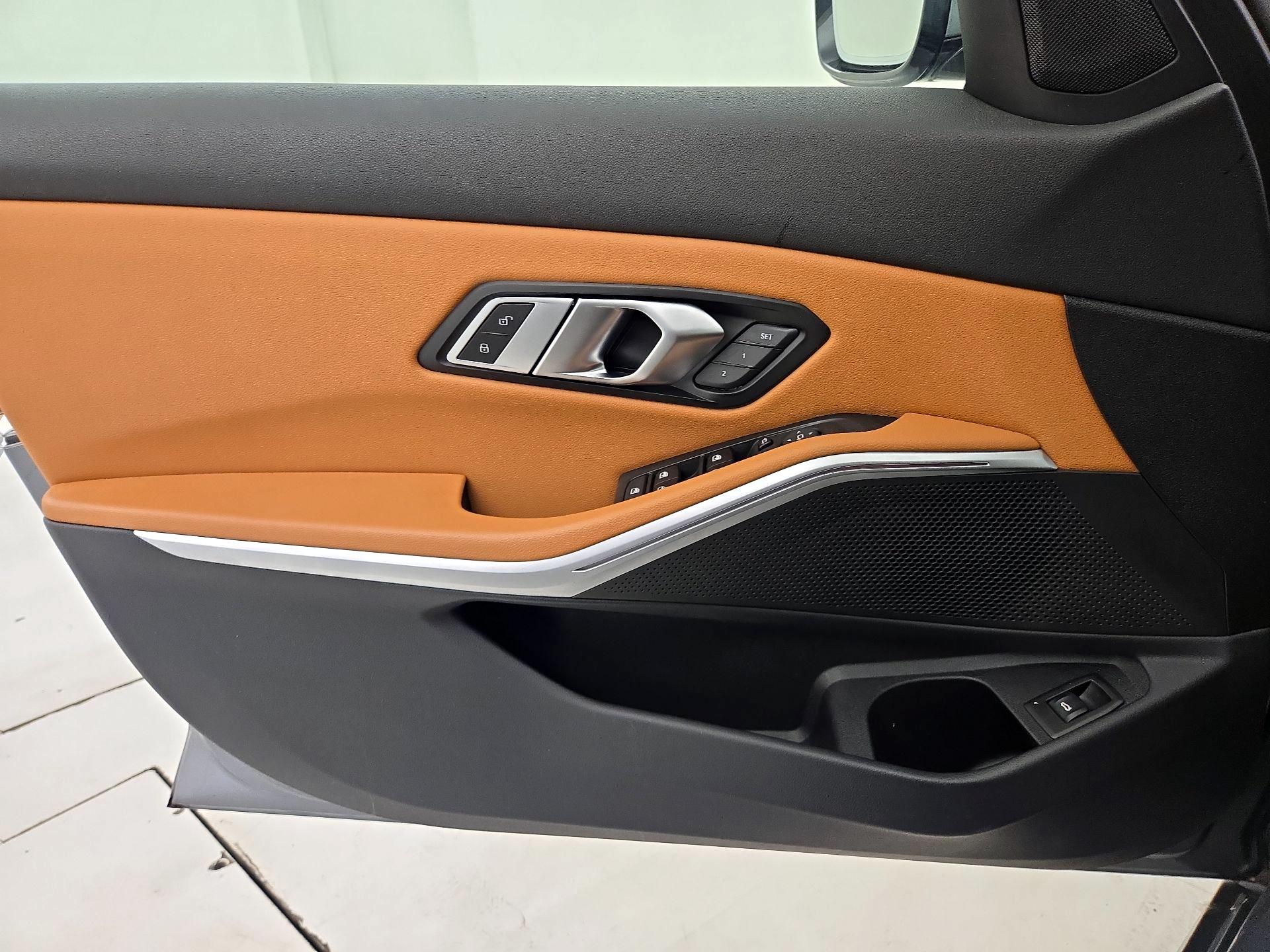 Thumbnail: 2023 BMW 3 Series - 12