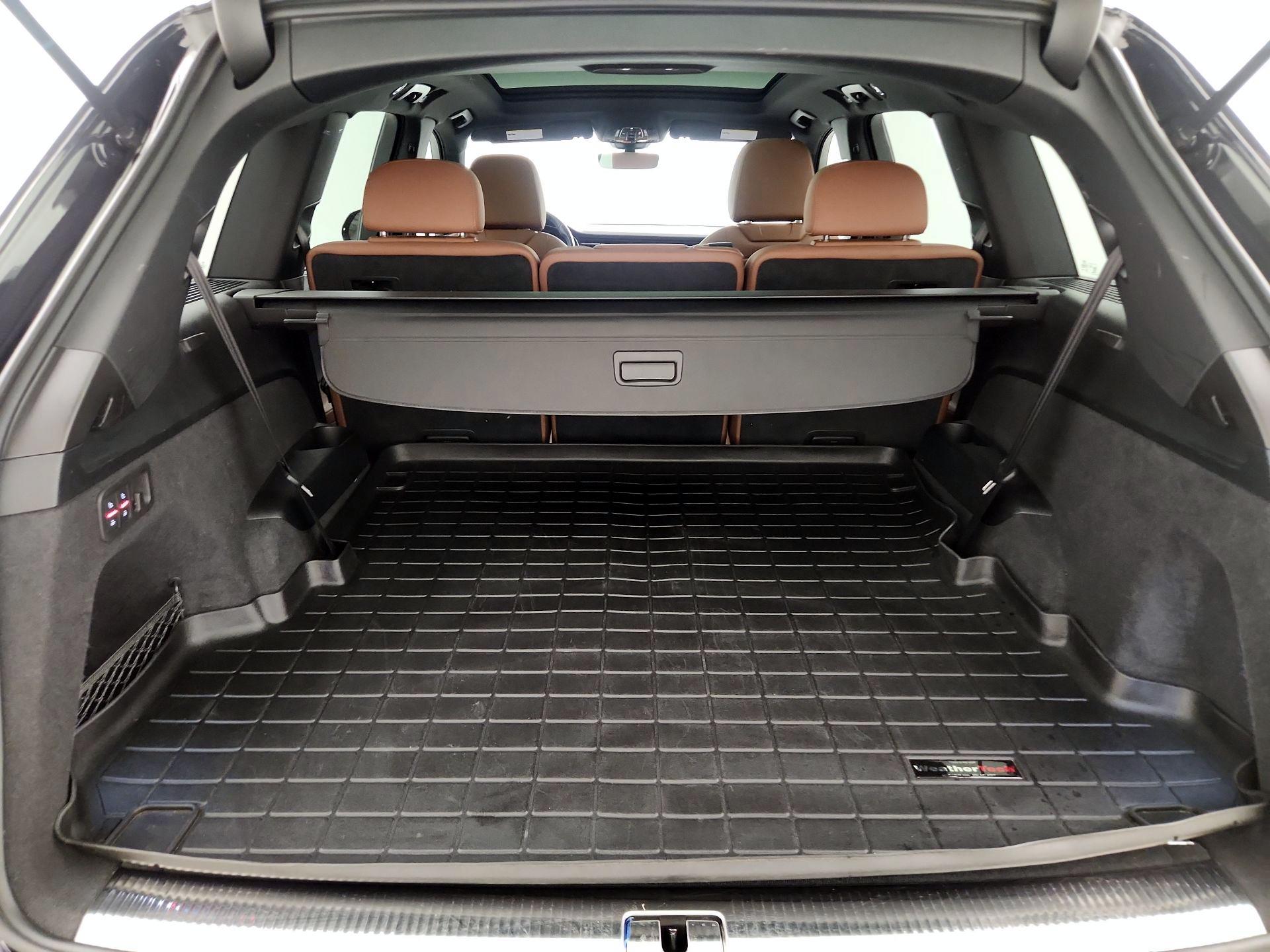 Thumbnail: 2021 Audi Q7 - 20