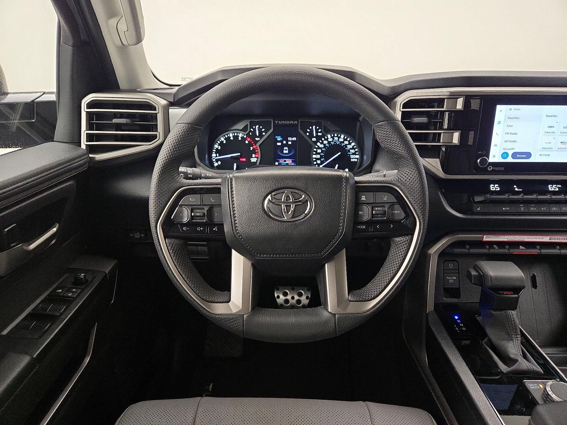 Thumbnail: 2024 Toyota Tundra - 10