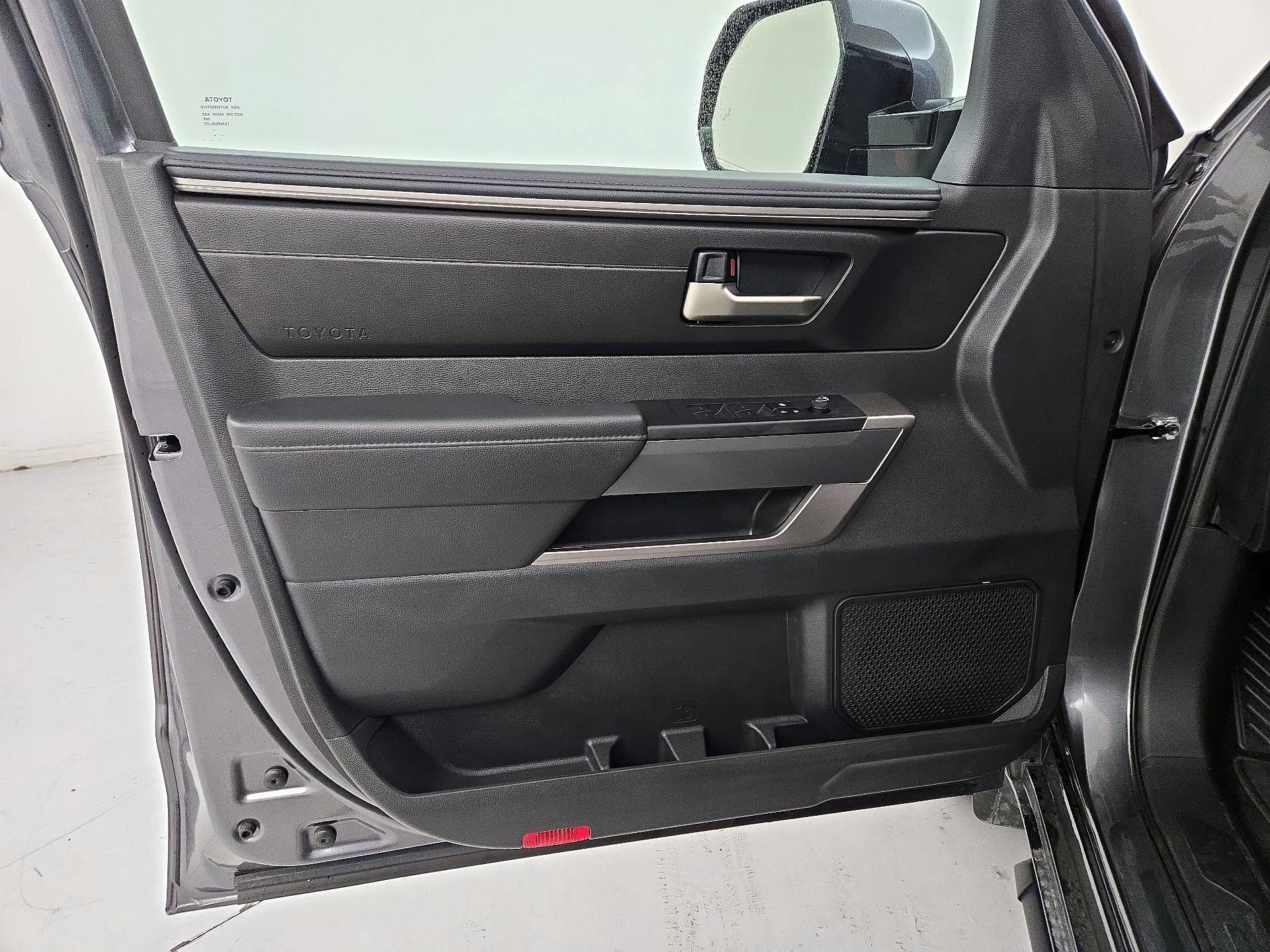 Thumbnail: 2024 Toyota Tundra - 12