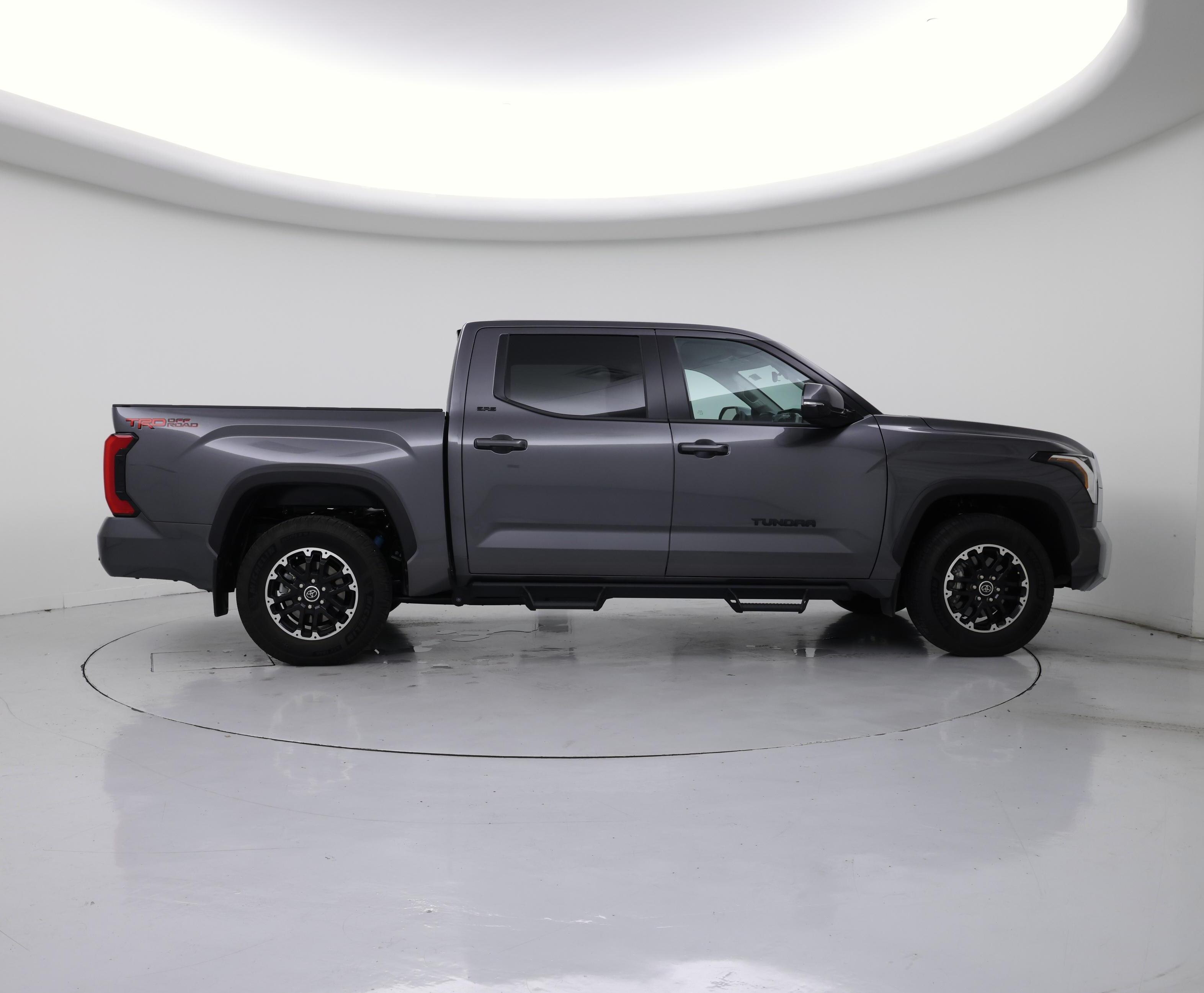 Thumbnail: 2024 Toyota Tundra - 7