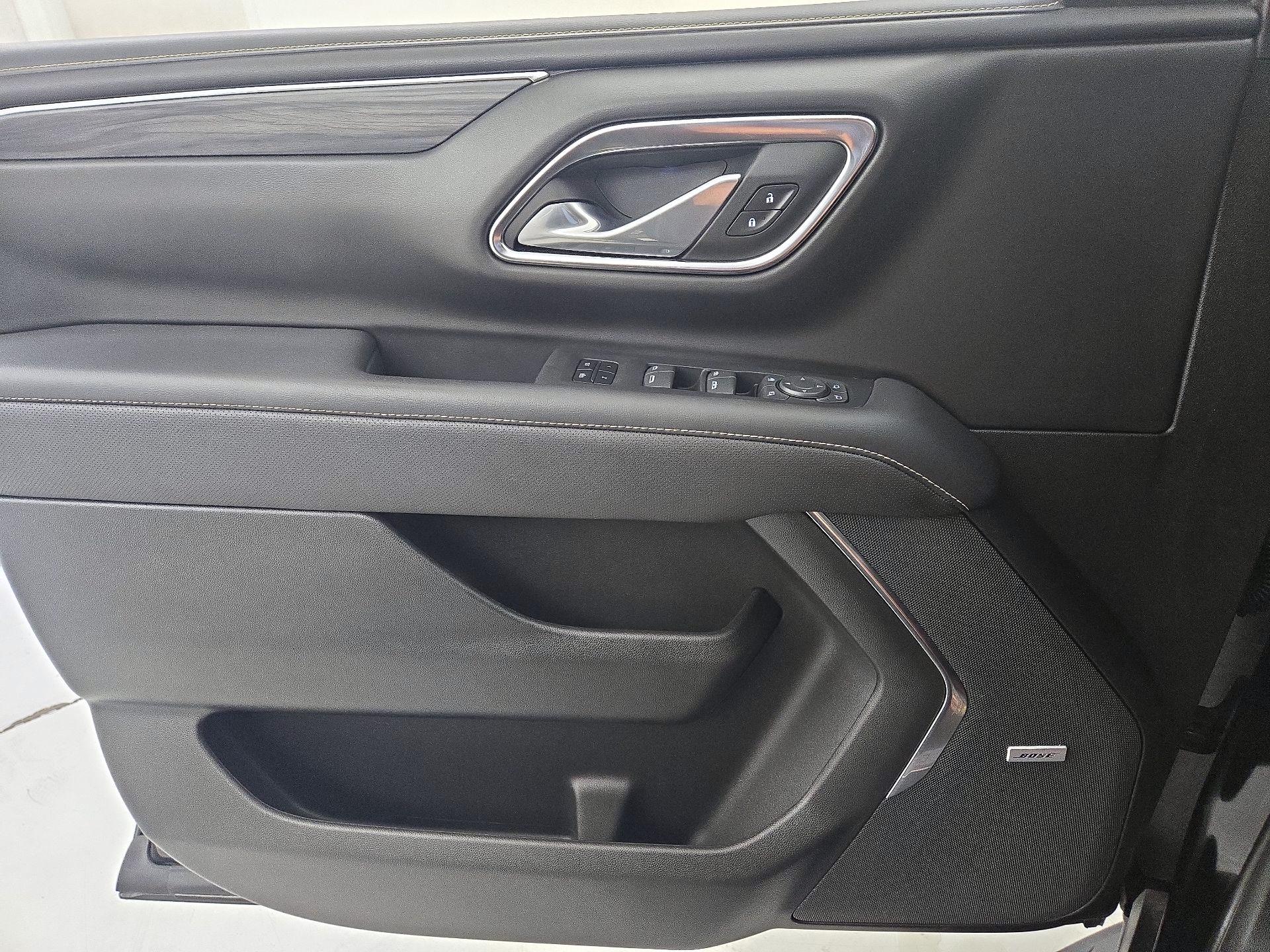 Thumbnail: 2023 GMC Yukon XL - 12