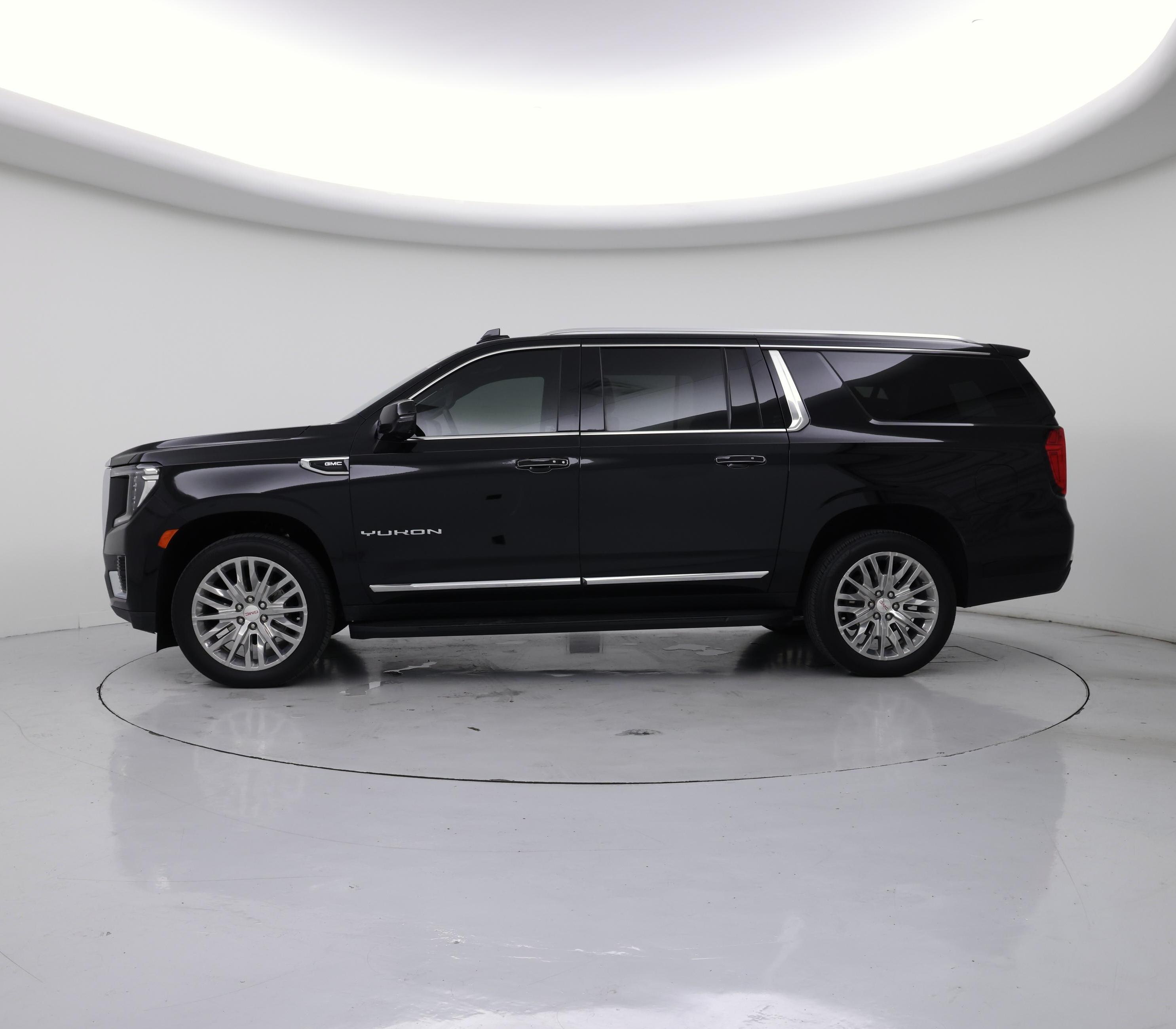 Thumbnail: 2023 GMC Yukon XL - 3