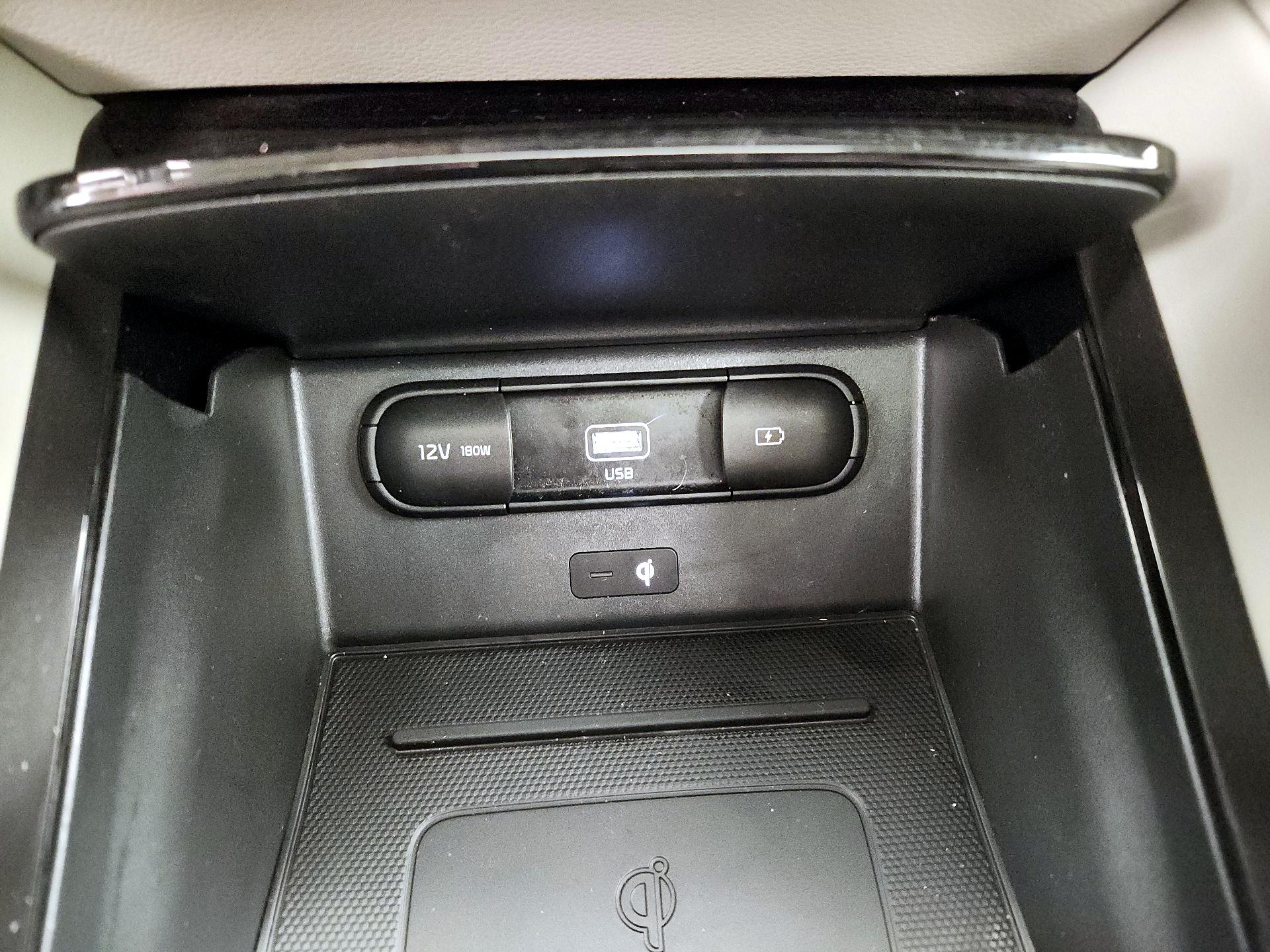 Thumbnail: 2021 Kia Telluride - 19