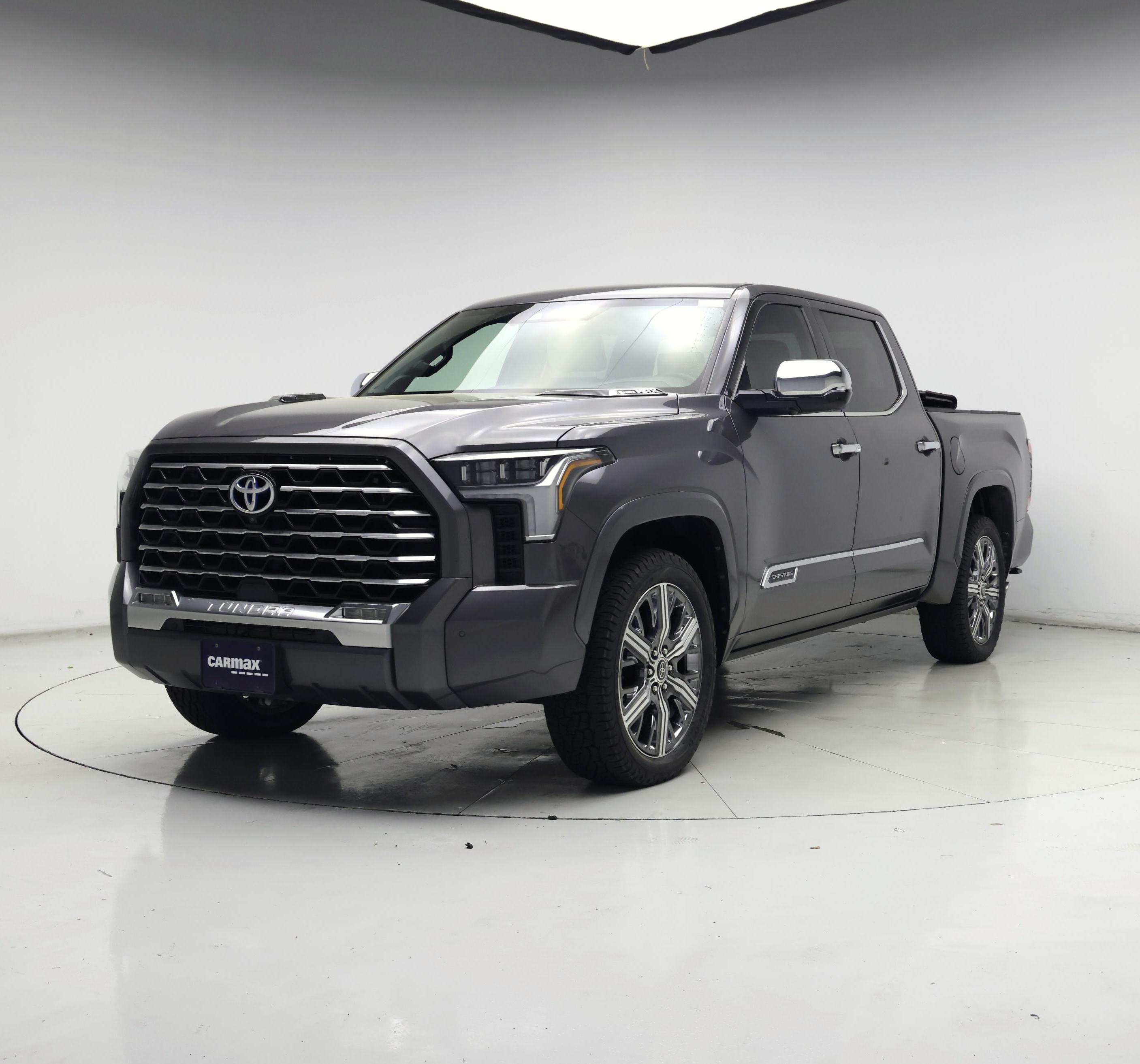 Thumbnail: 2022 Toyota Tundra - 4