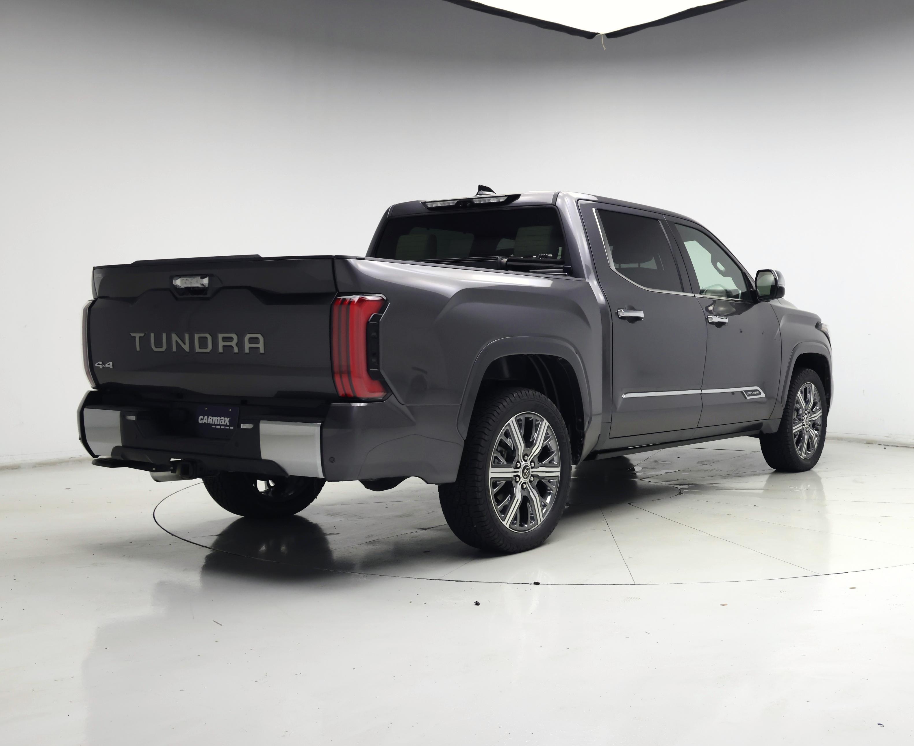 Thumbnail: 2022 Toyota Tundra - 8
