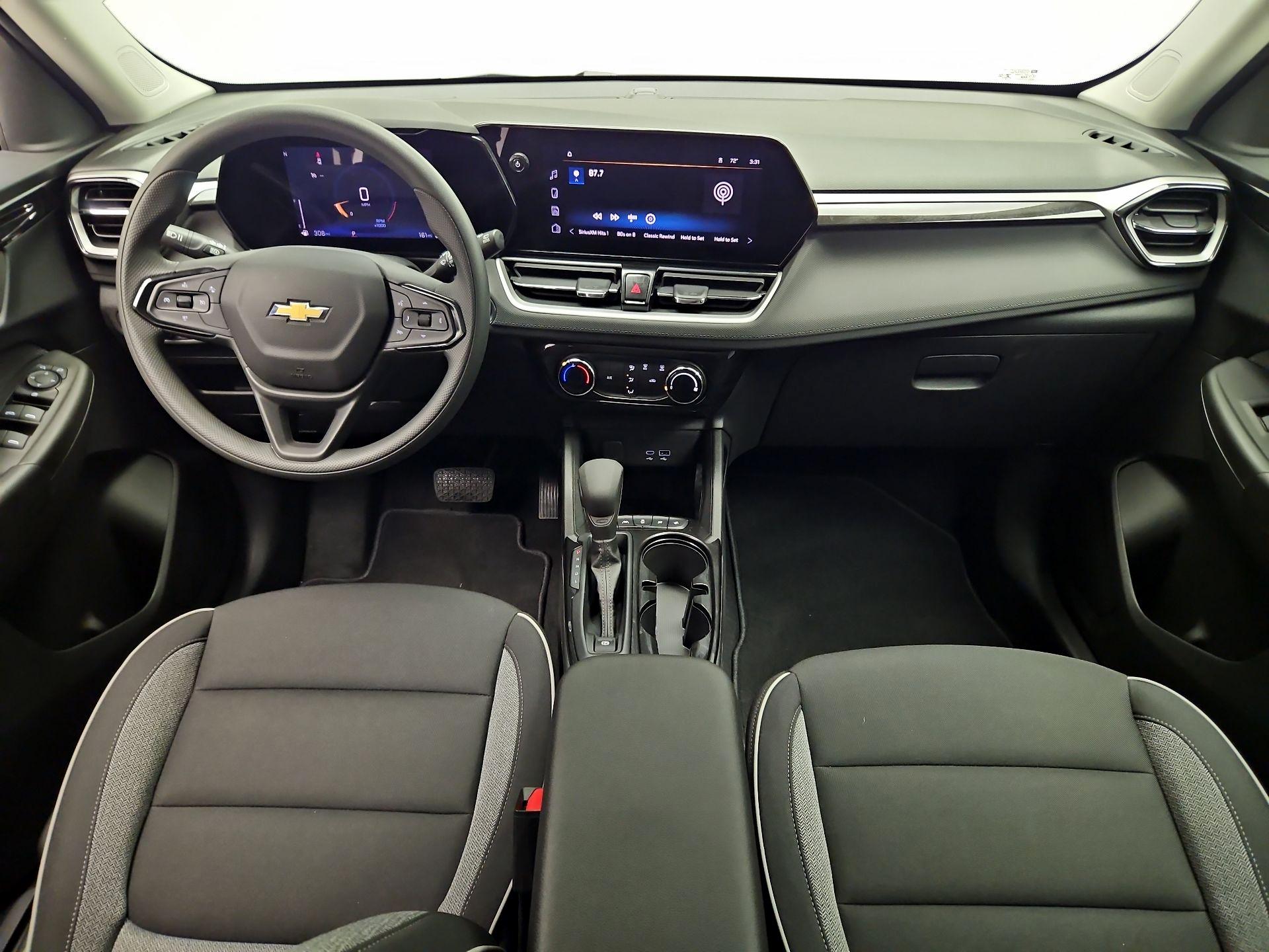 Thumbnail: 2026 Chevrolet TrailBlazer - 9