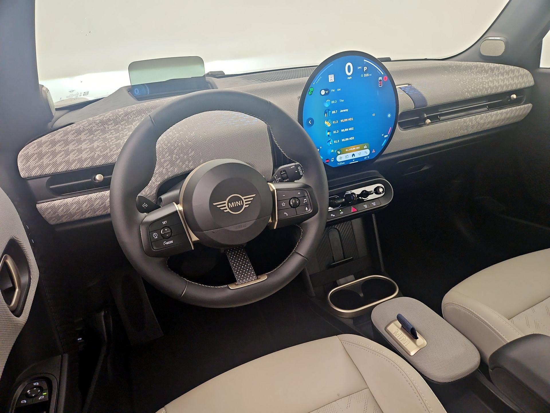 Thumbnail: 2025 MINI Cooper Hardtop - 9