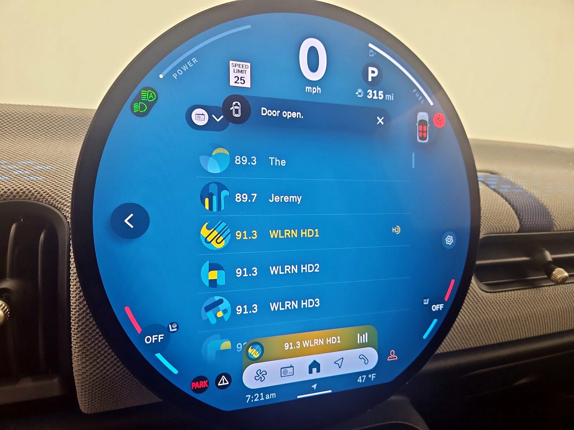 Thumbnail: 2025 MINI Cooper Hardtop - 15