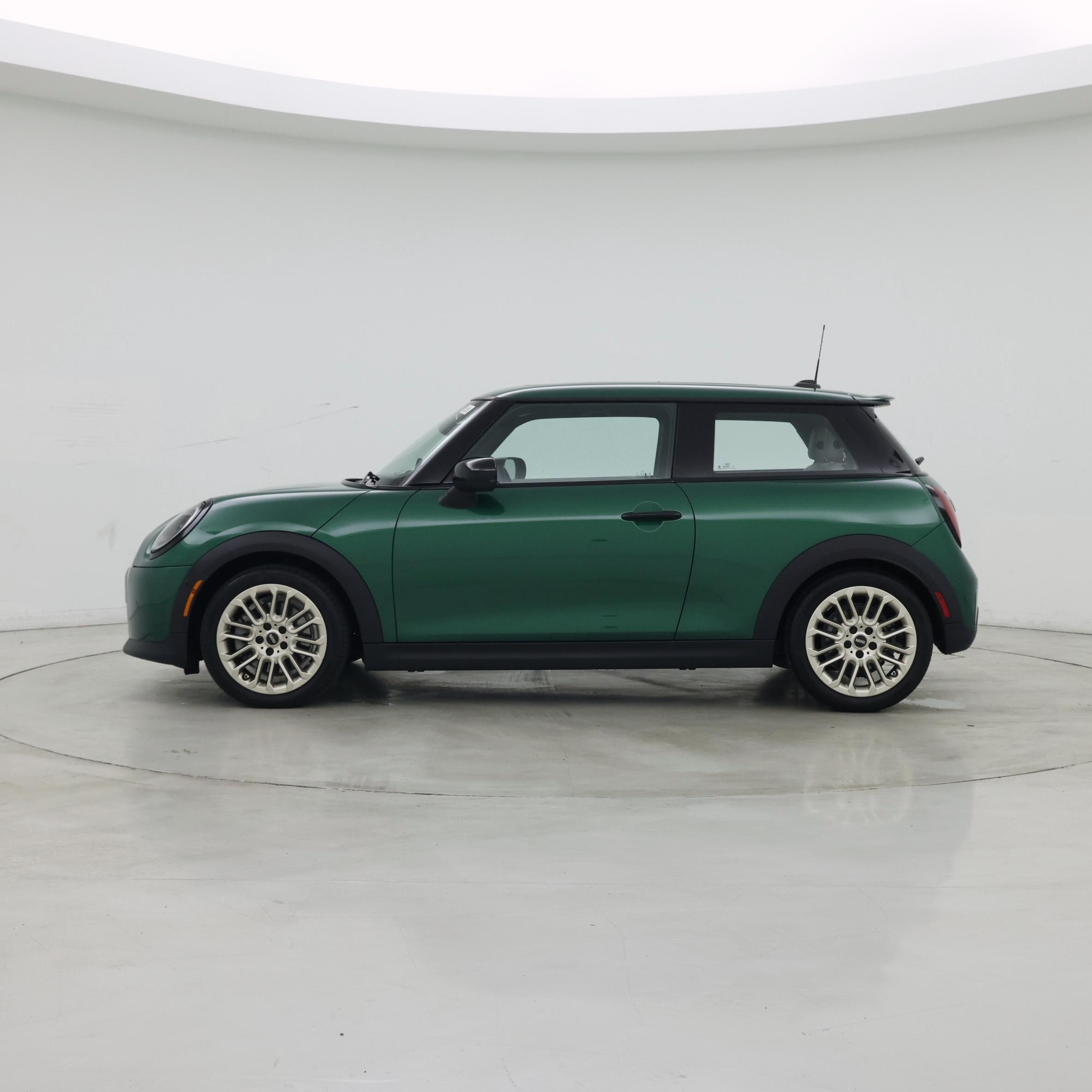 Thumbnail: 2025 MINI Cooper Hardtop - 3