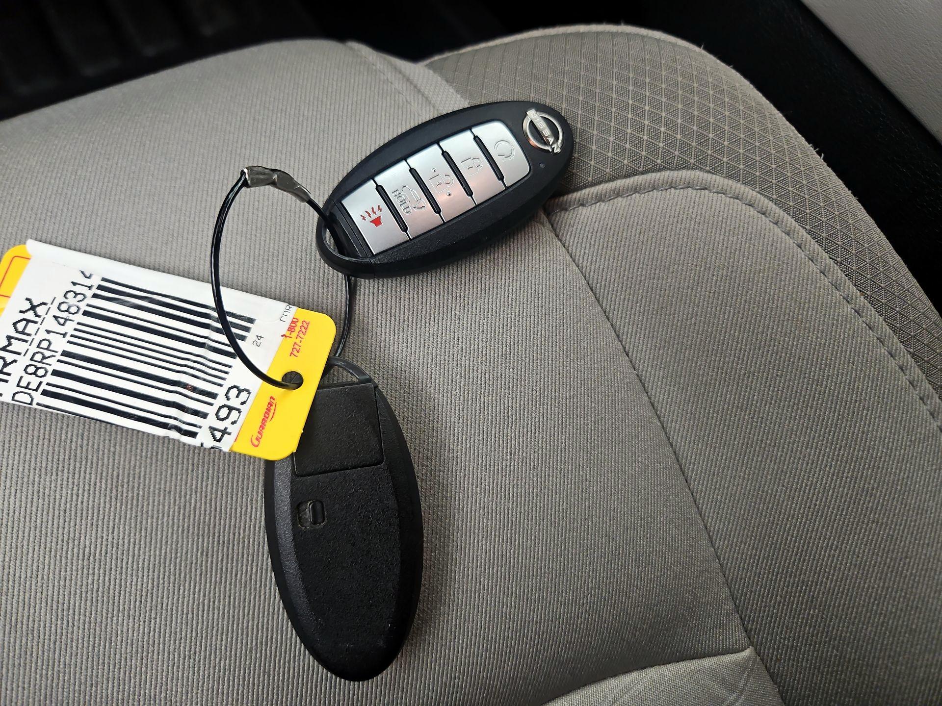 Thumbnail: 2022 Nissan Pathfinder - 19