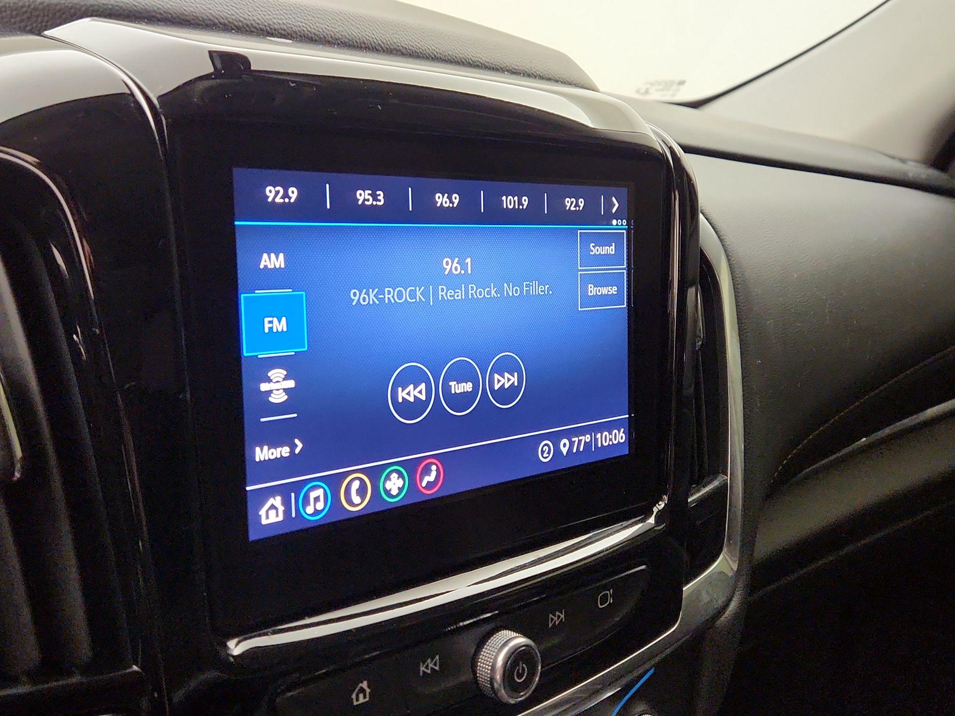 Thumbnail: 2021 Chevrolet Traverse - 15