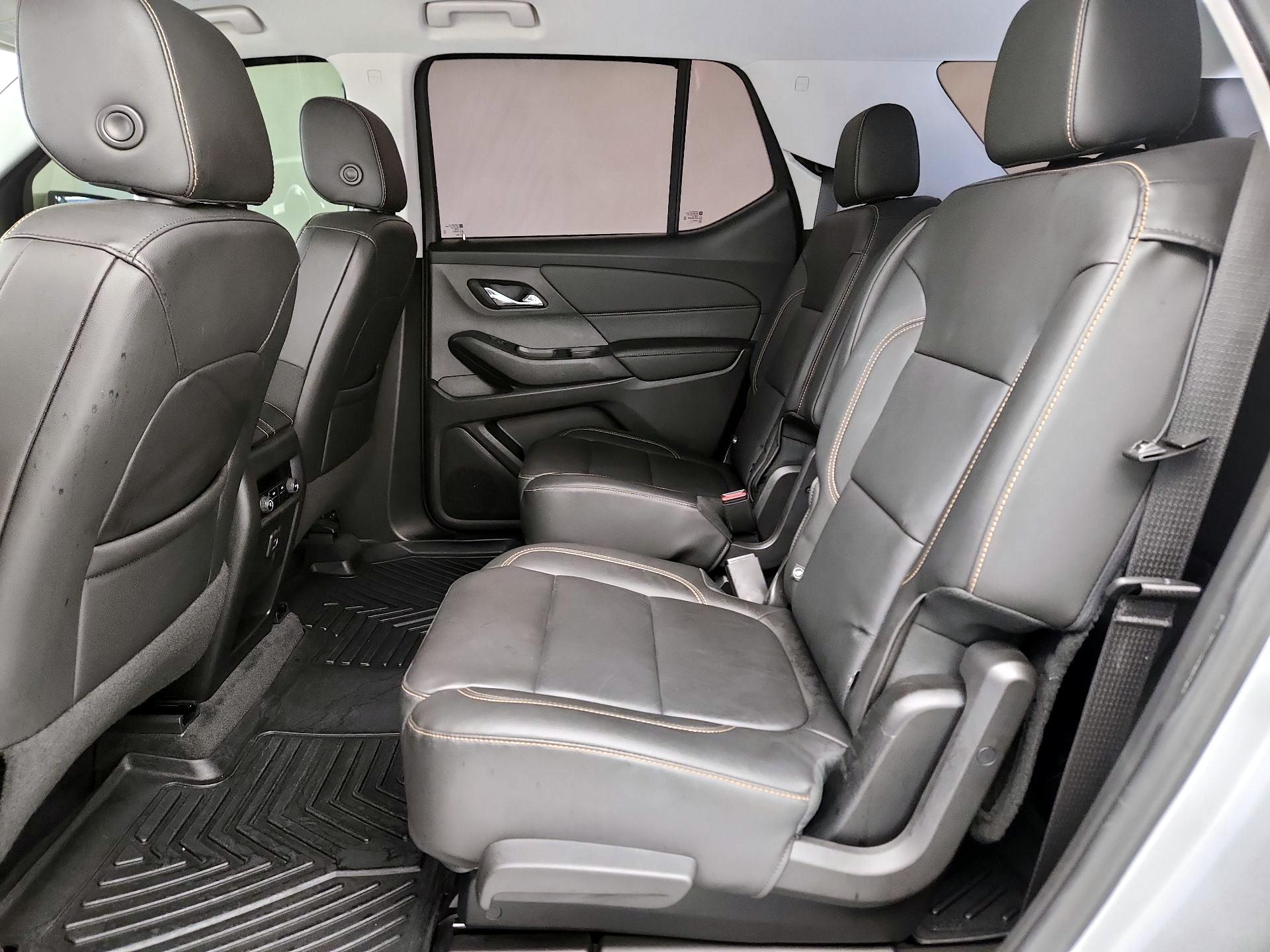 Thumbnail: 2021 Chevrolet Traverse - 19