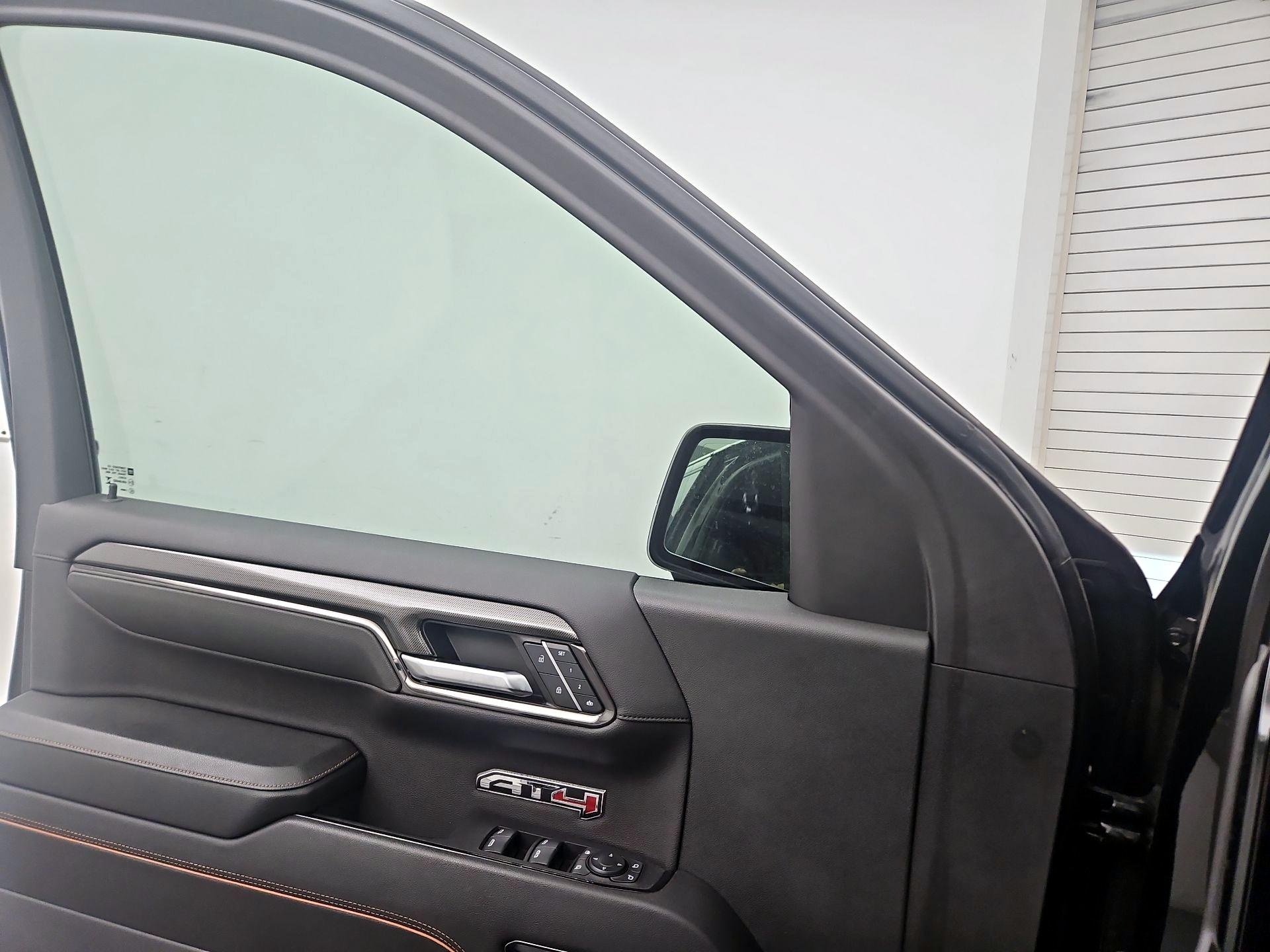 Thumbnail: 2023 GMC Sierra 1500 - 12