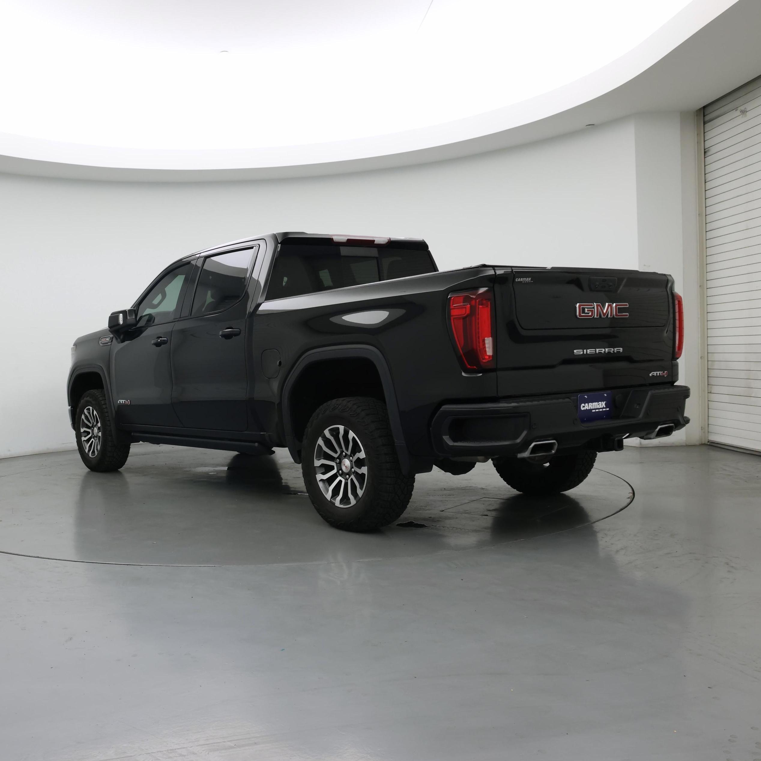 Thumbnail: 2023 GMC Sierra 1500 - 2