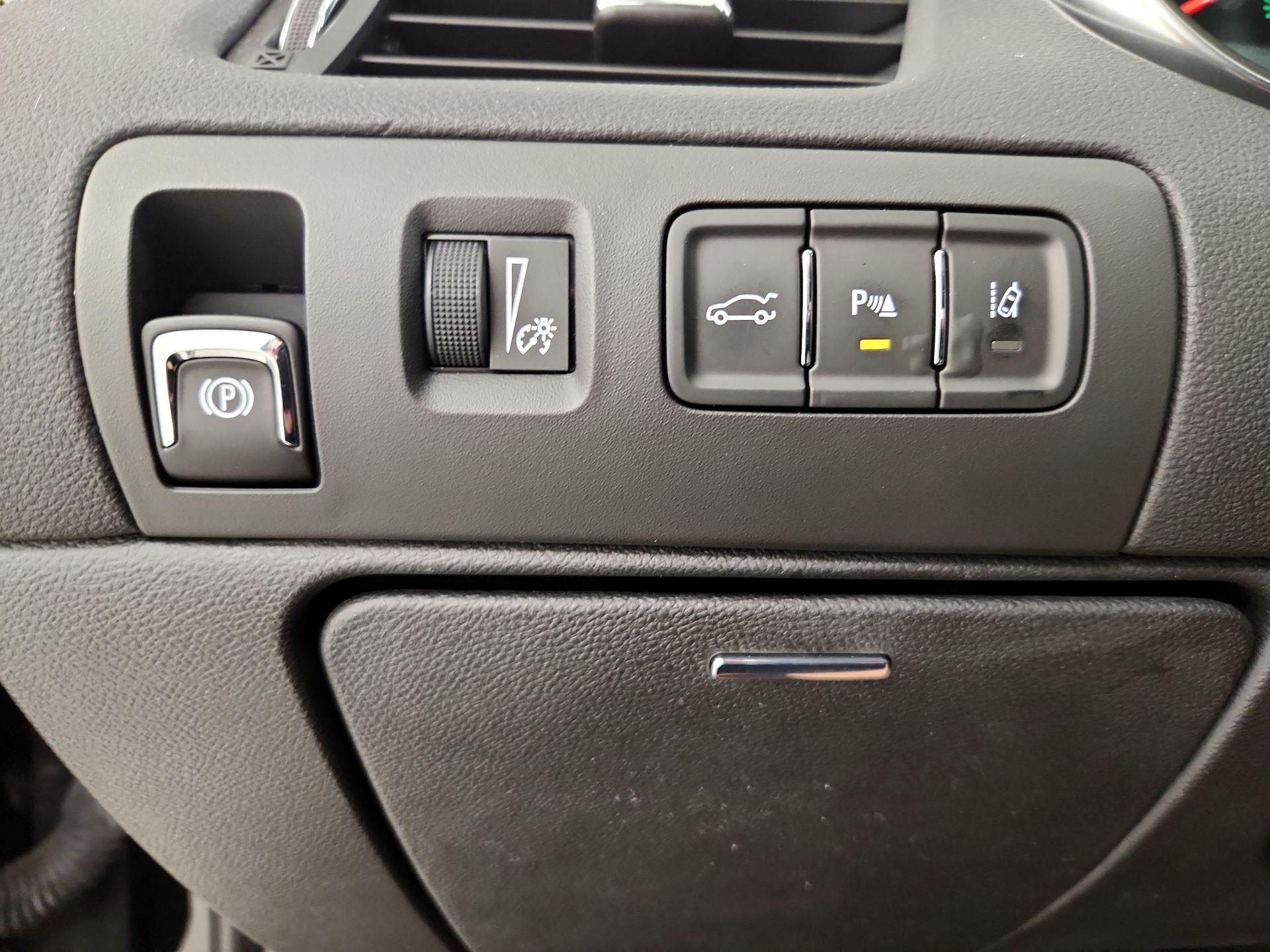 Thumbnail: 2018 Chevrolet Impala - 13