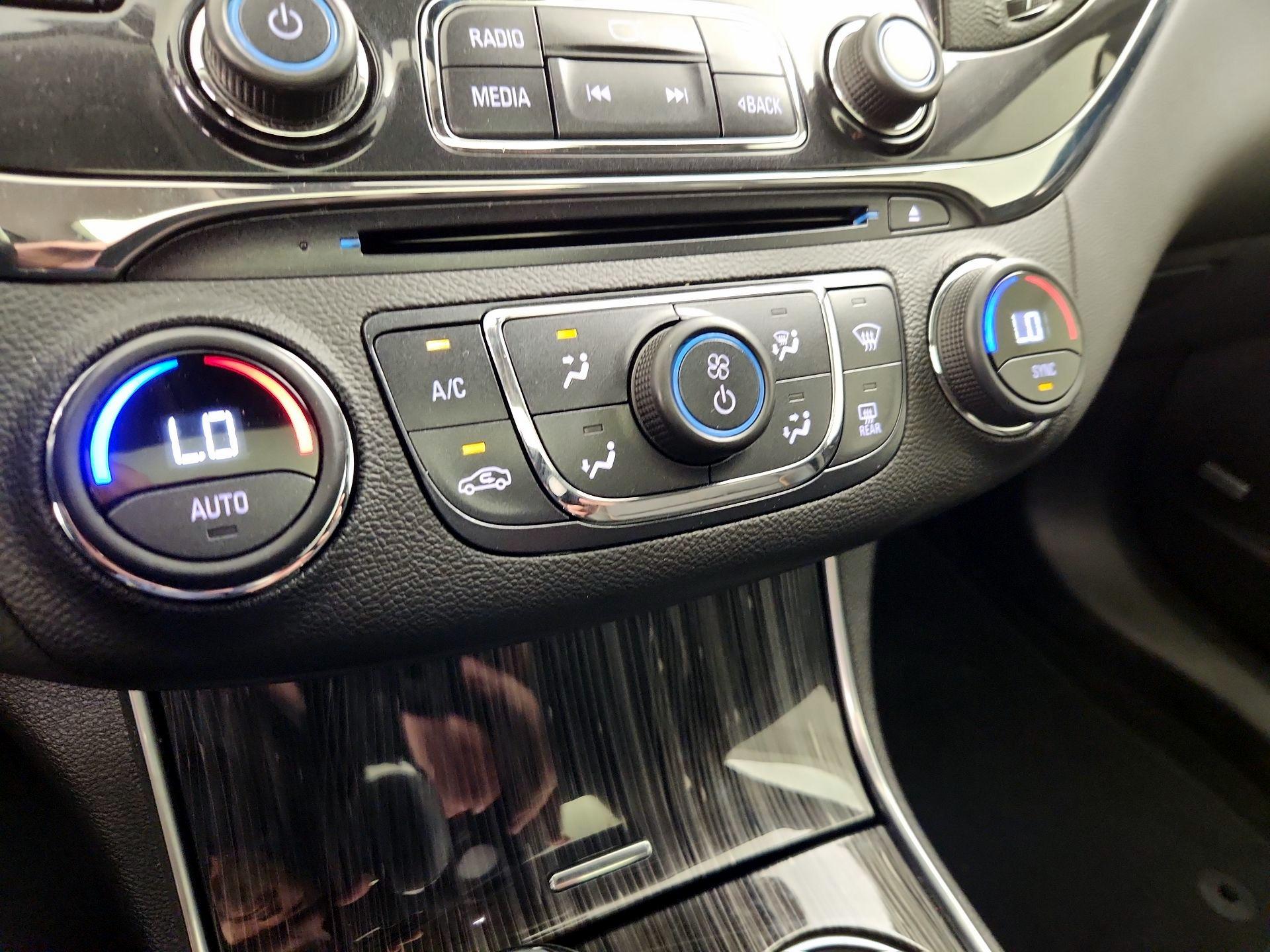 Thumbnail: 2018 Chevrolet Impala - 17