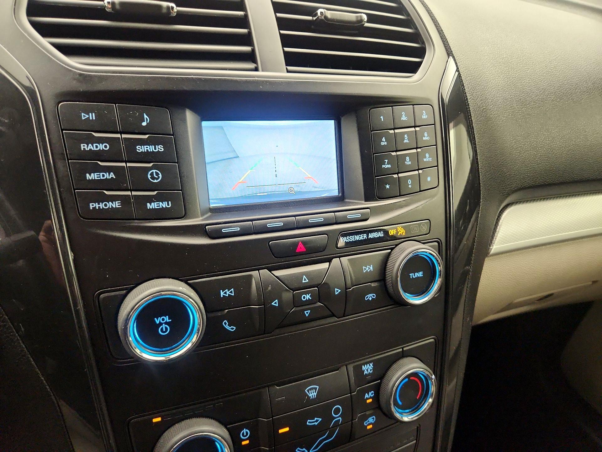 Thumbnail: 2018 Ford Explorer - 14