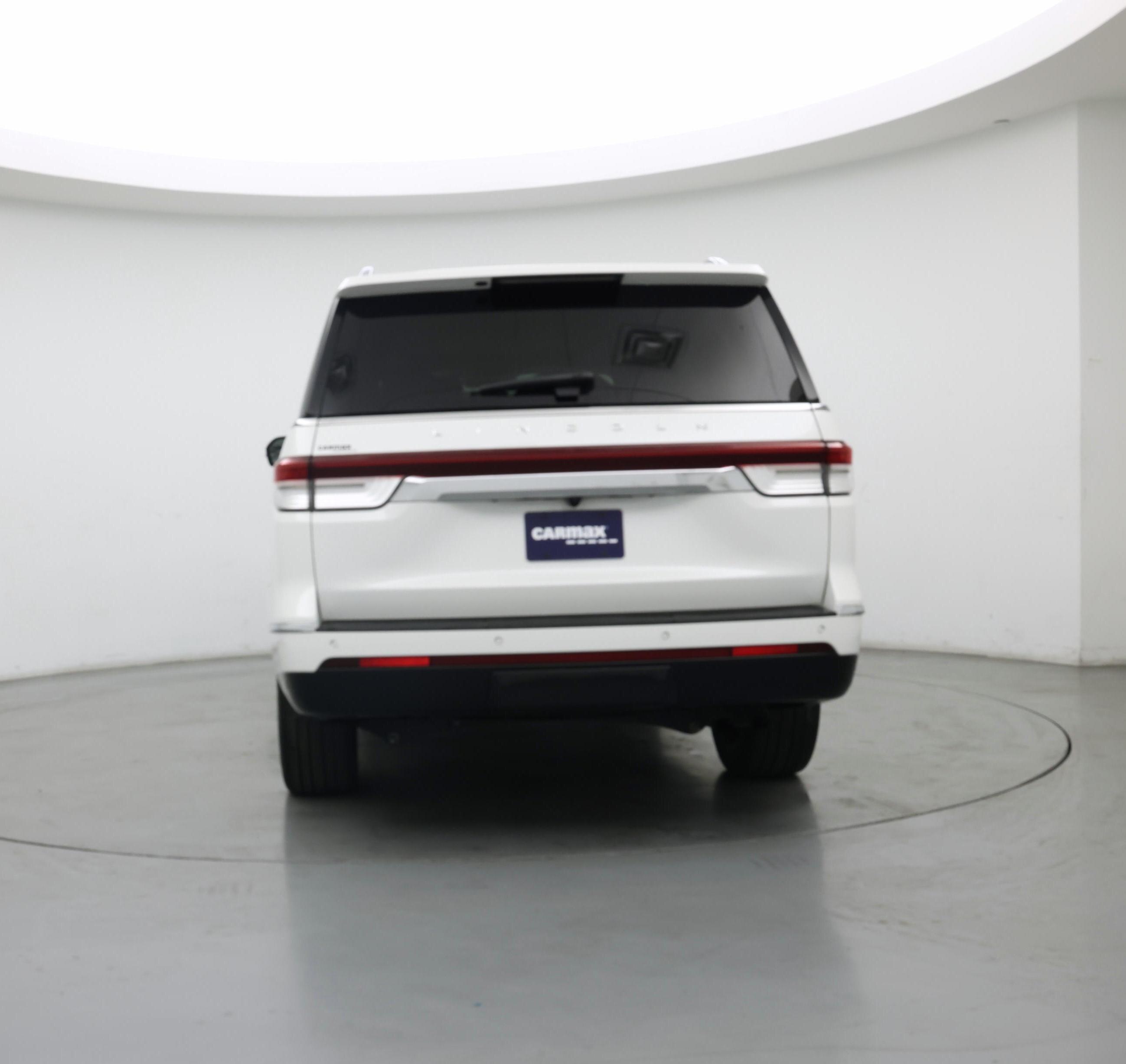 Thumbnail: 2023 Lincoln Navigator - 6