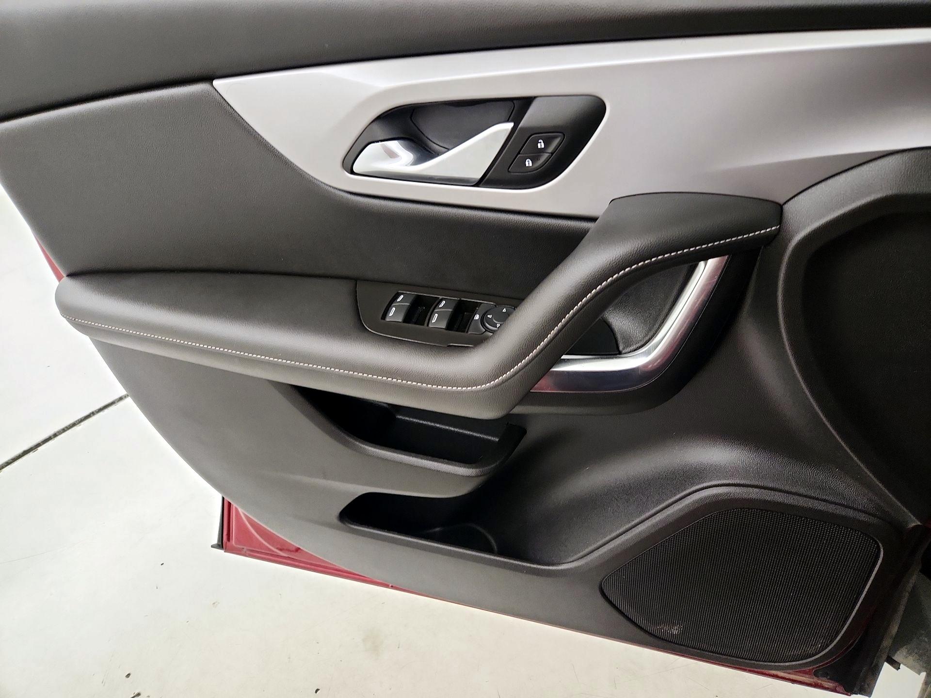 Thumbnail: 2024 Chevrolet Blazer - 12