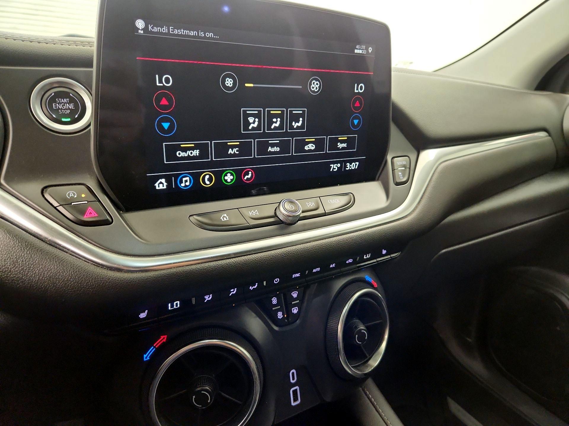 Thumbnail: 2024 Chevrolet Blazer - 16