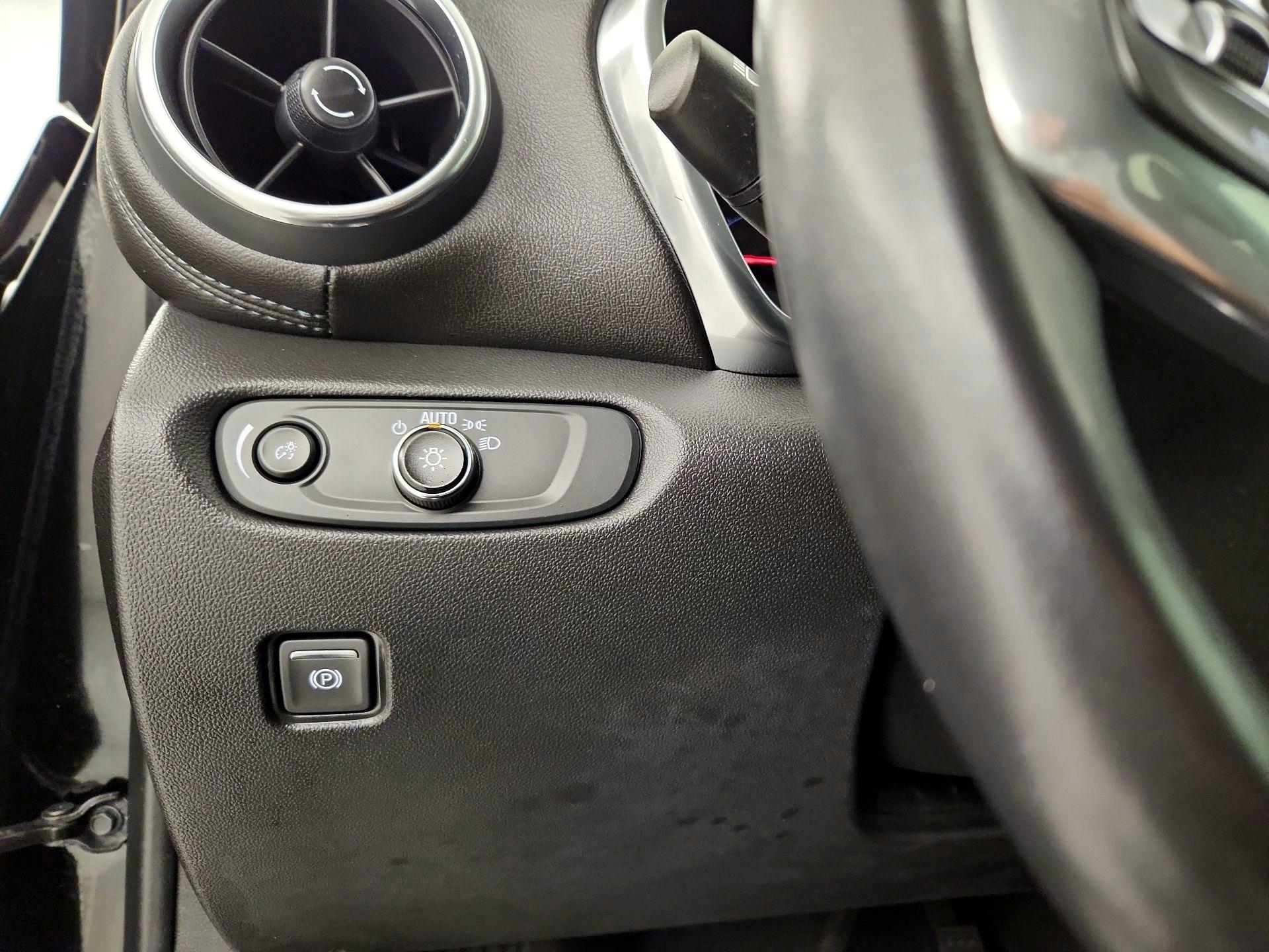 Thumbnail: 2022 Chevrolet Blazer - 13