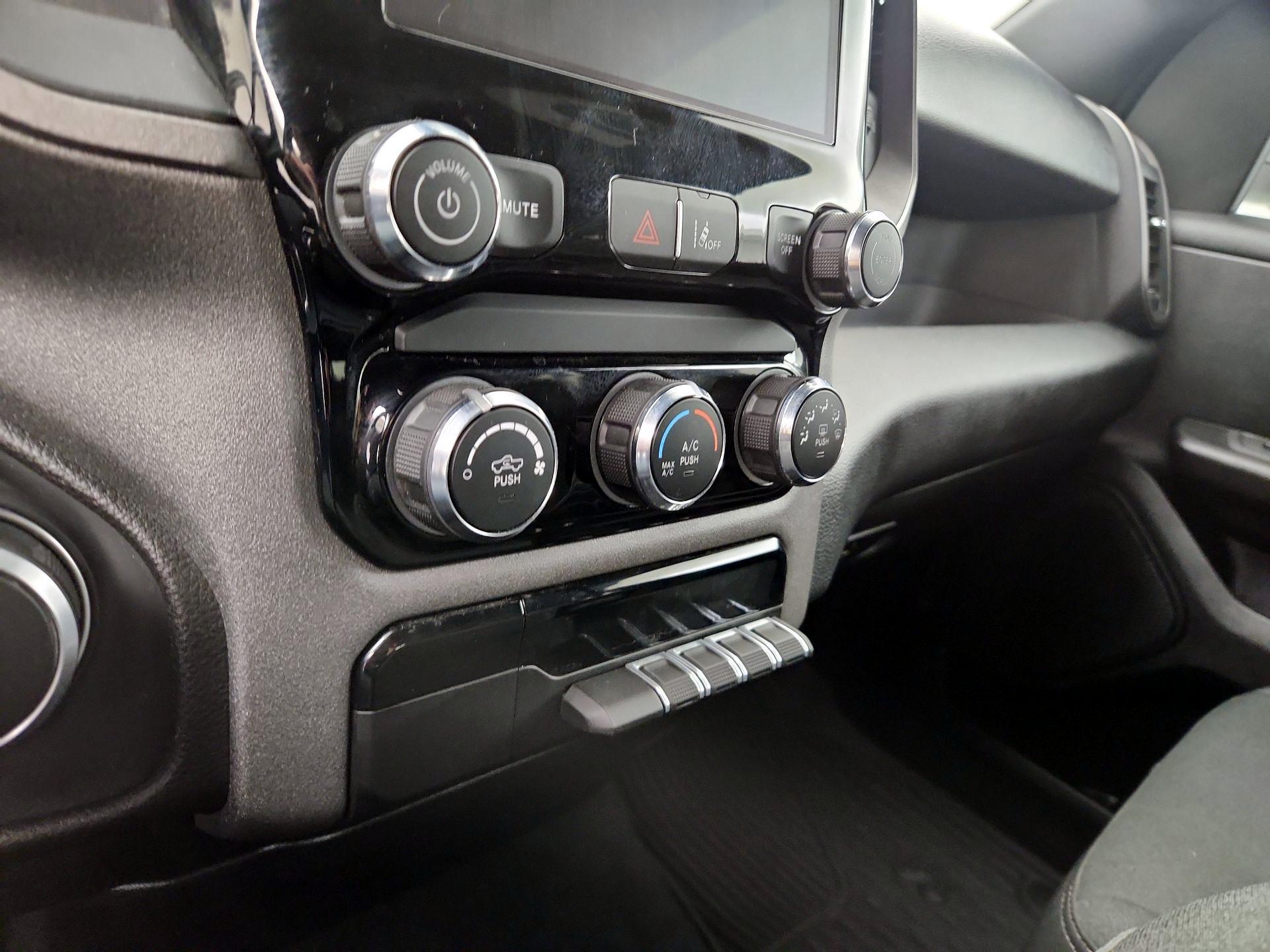 Thumbnail: 2025 RAM 1500 - 14